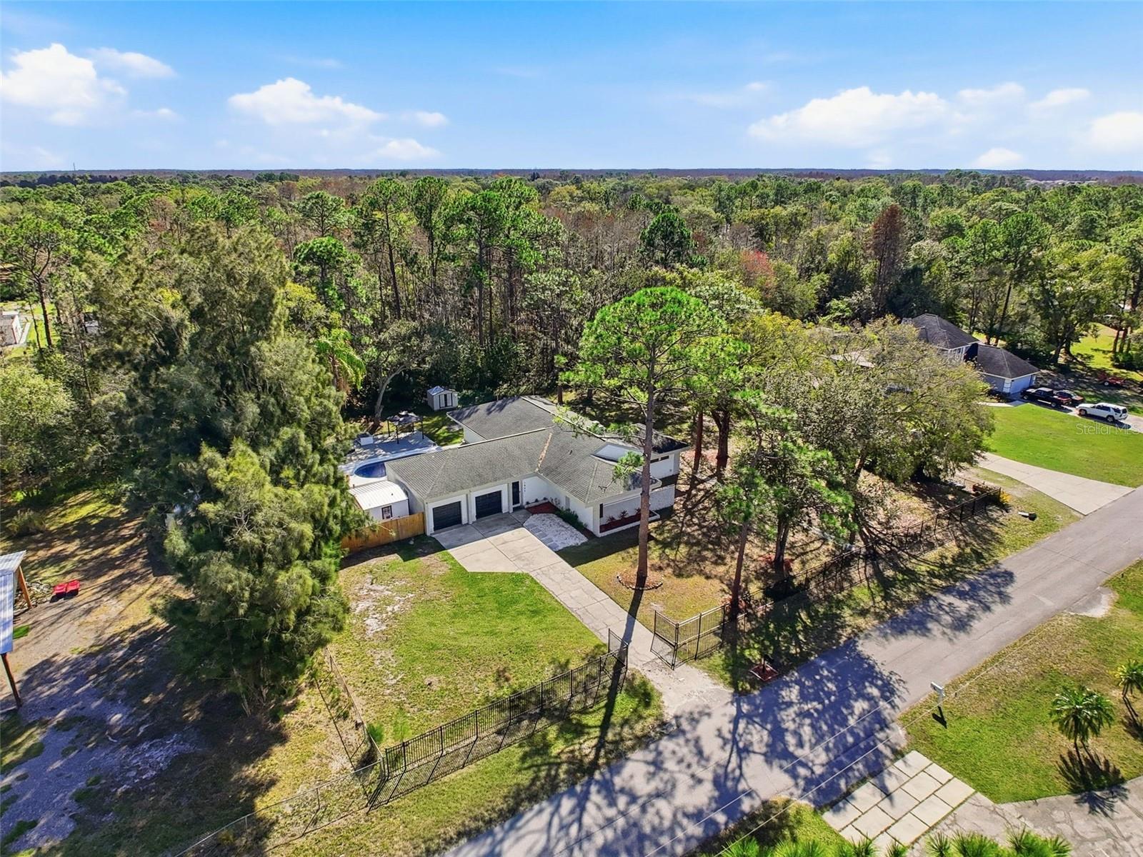 1566 WOODFIELD CT, LUTZ, FL, 33558