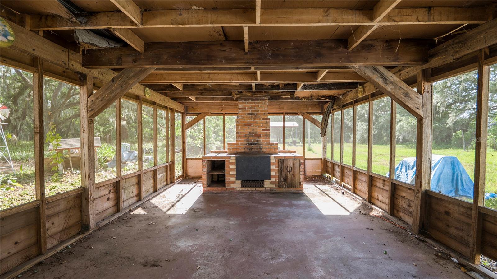 2005 W PIPKIN ROAD, LAKELAND, FL, 33811