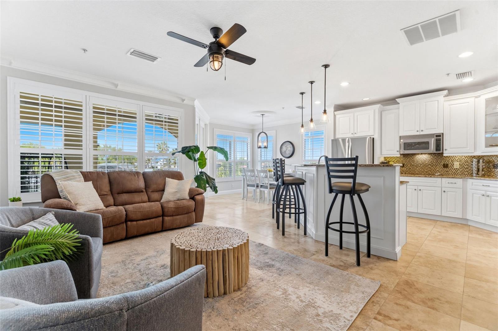 6420 SUNSET BAY CIR, APOLLO BEACH, FL, 33572