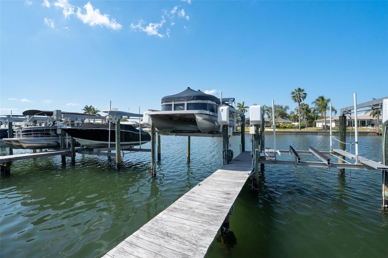 6420 SUNSET BAY CIR, APOLLO BEACH, FL, 33572