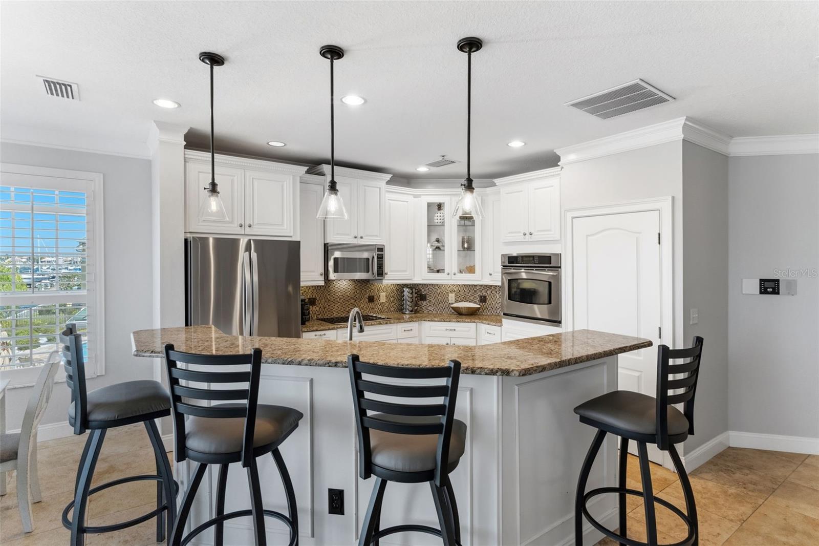 6420 SUNSET BAY CIR, APOLLO BEACH, FL, 33572