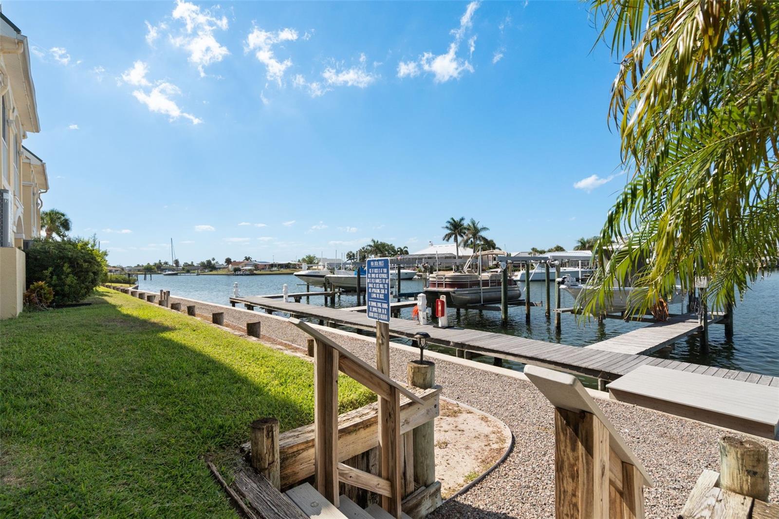 6420 SUNSET BAY CIR, APOLLO BEACH, FL, 33572