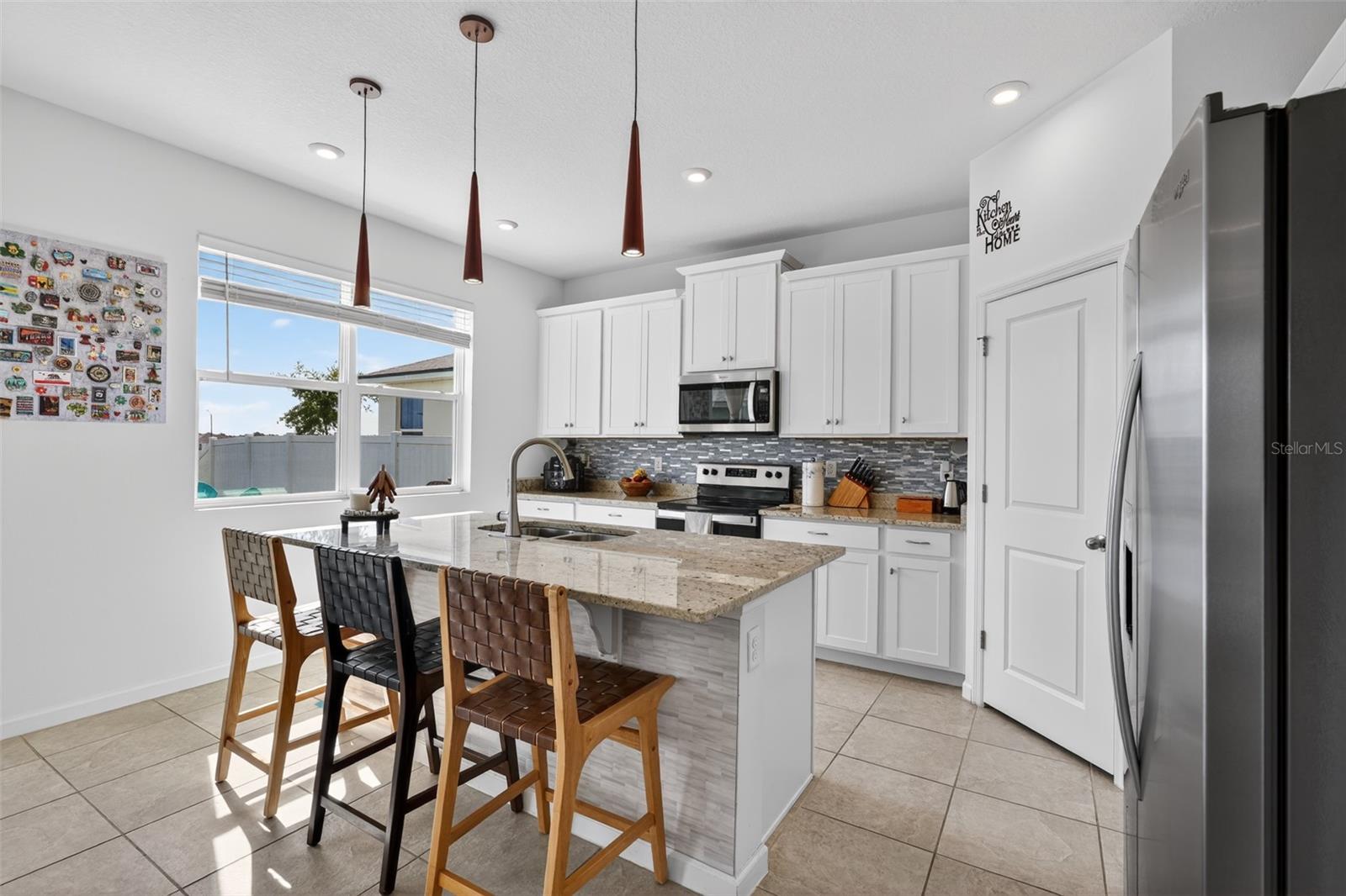 1181 LAKESHORE BREEZE PL, KISSIMMEE, FL, 34747