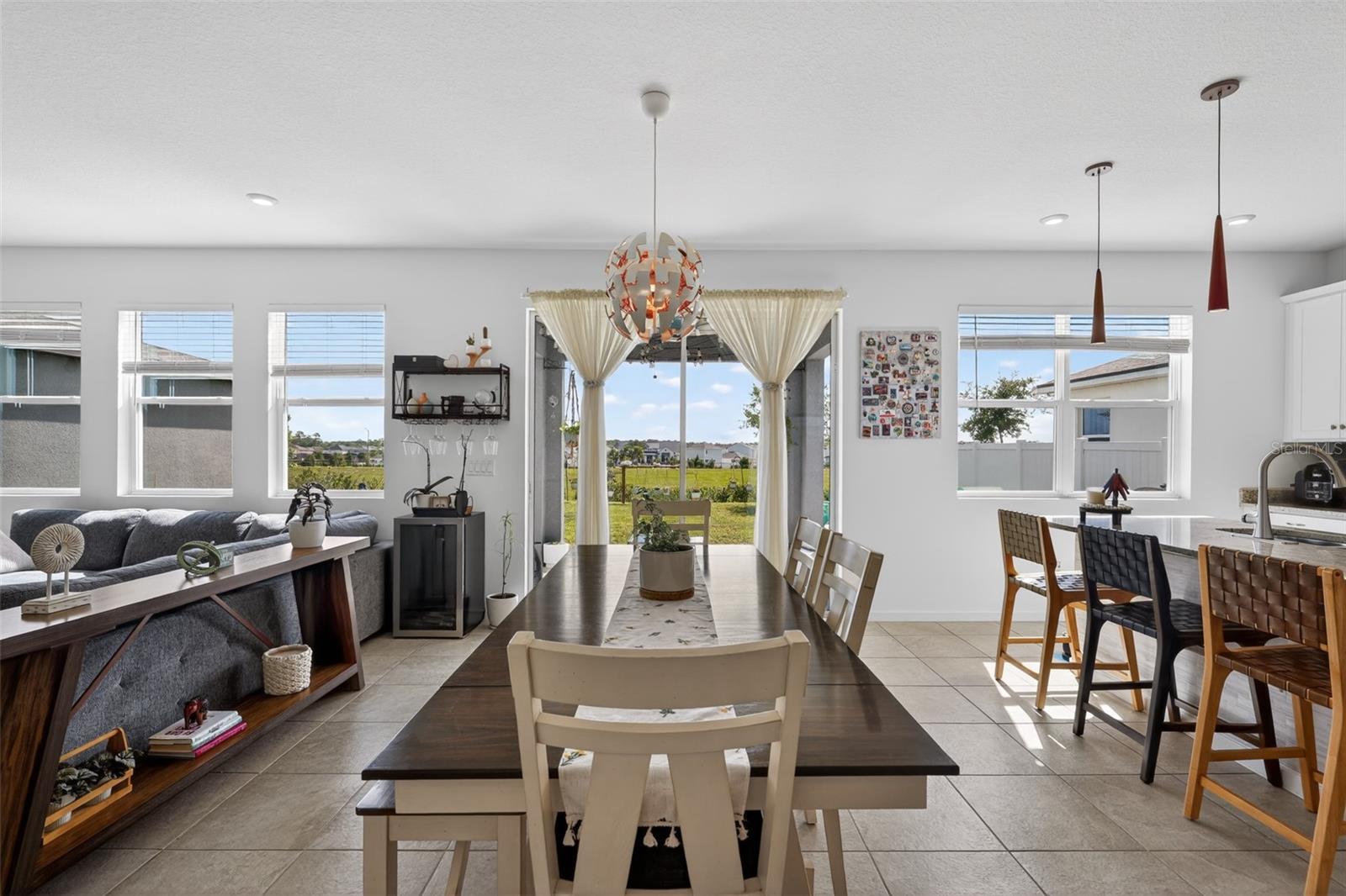 1181 LAKESHORE BREEZE PL, KISSIMMEE, FL, 34747