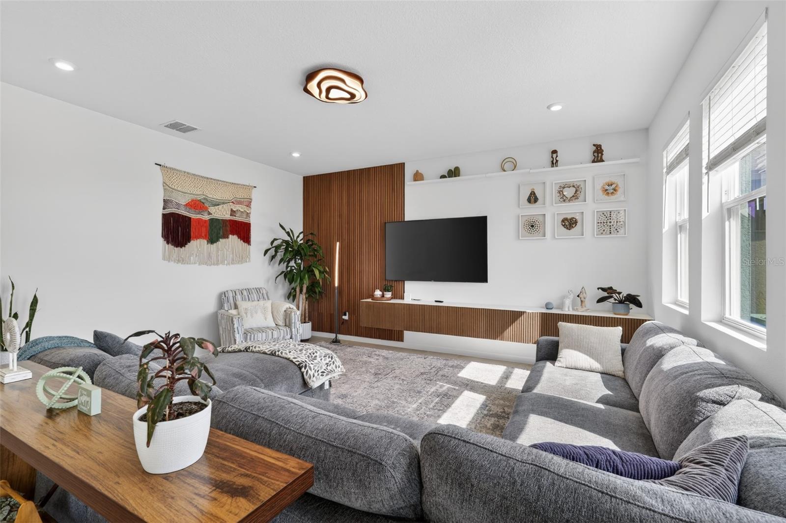 1181 LAKESHORE BREEZE PL, KISSIMMEE, FL, 34747