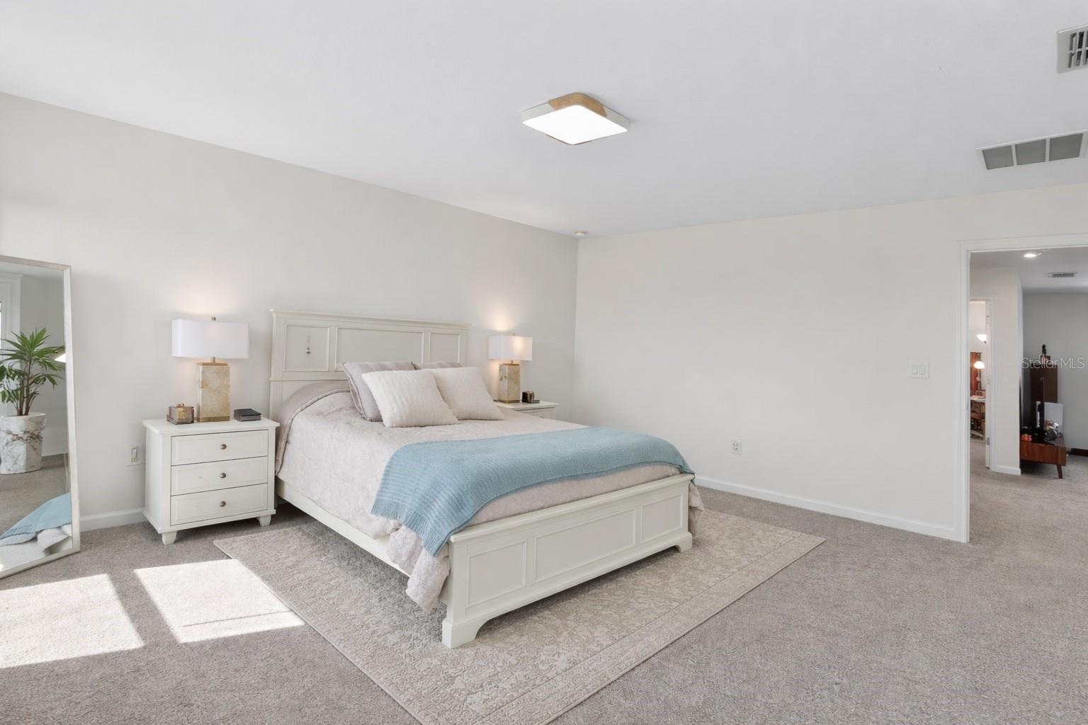 1181 LAKESHORE BREEZE PL, KISSIMMEE, FL, 34747