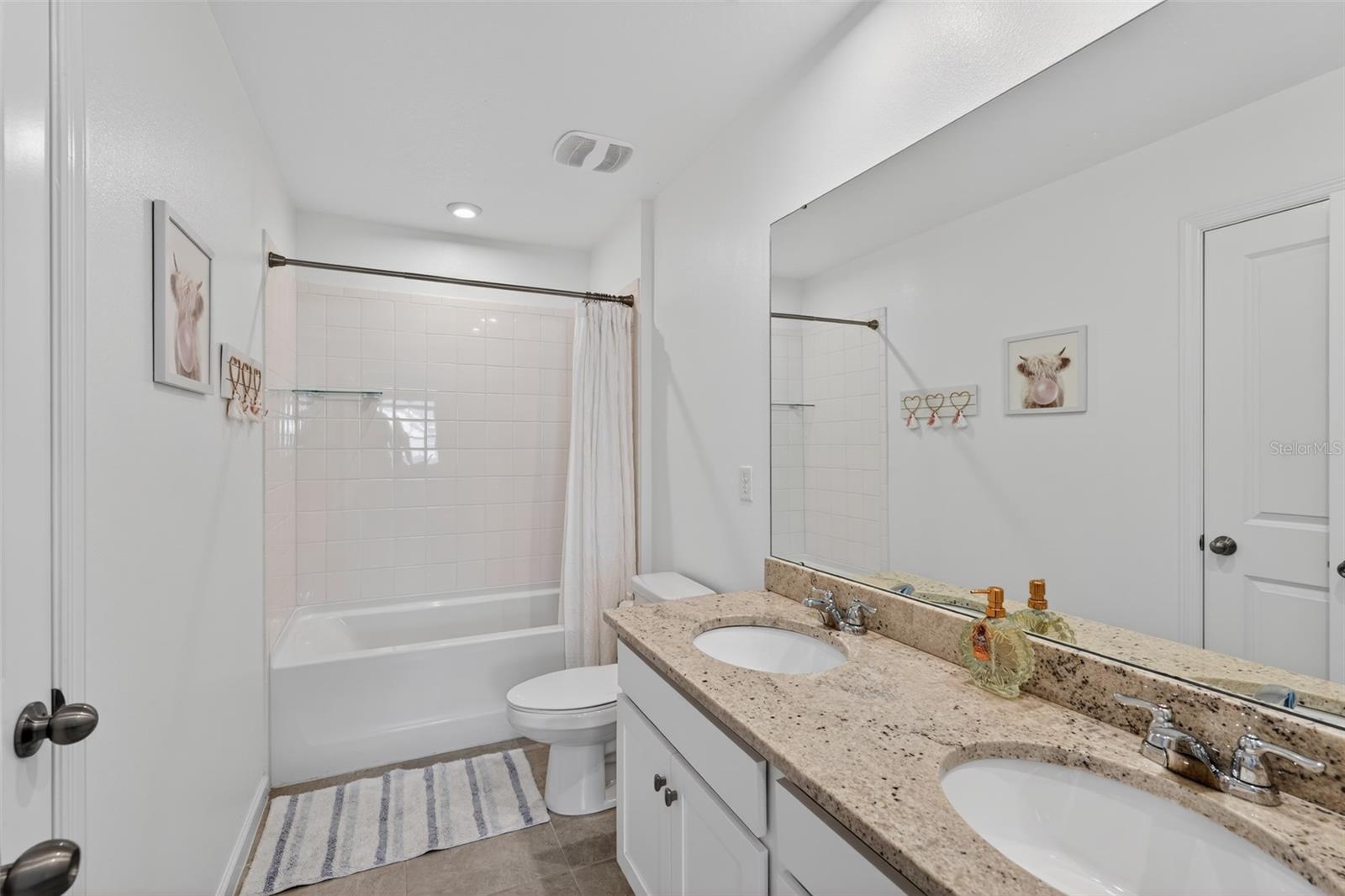 1181 LAKESHORE BREEZE PL, KISSIMMEE, FL, 34747