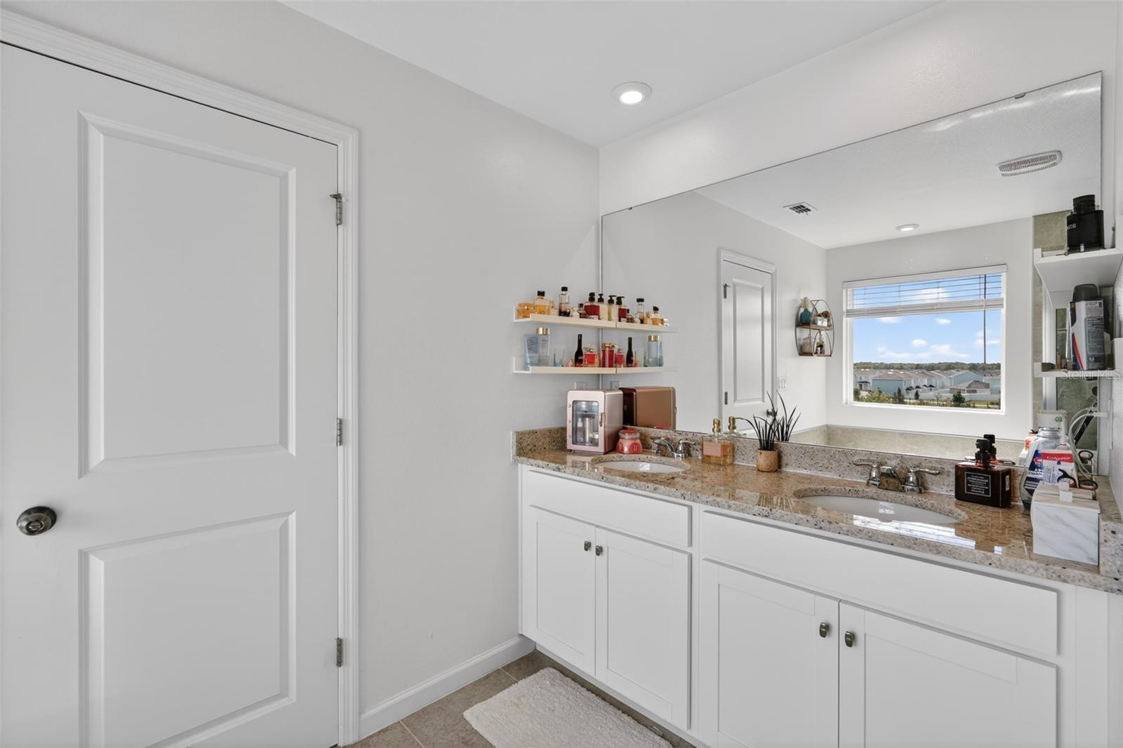 1181 LAKESHORE BREEZE PL, KISSIMMEE, FL, 34747