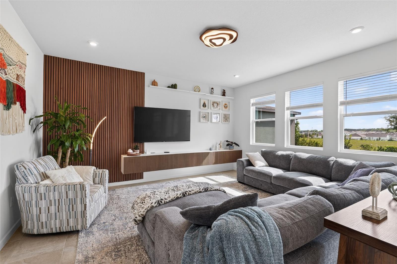 1181 LAKESHORE BREEZE PL, KISSIMMEE, FL, 34747