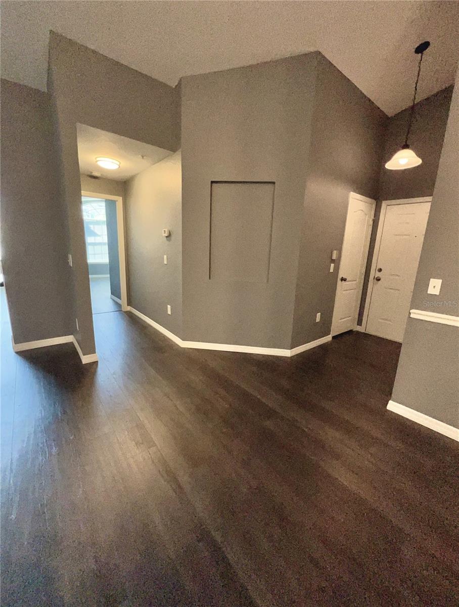 3361 S KIRKMAN RD #821, ORLANDO, FL, 32811