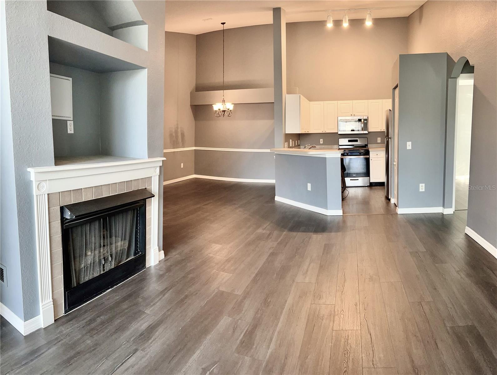3361 S KIRKMAN RD #821, ORLANDO, FL, 32811