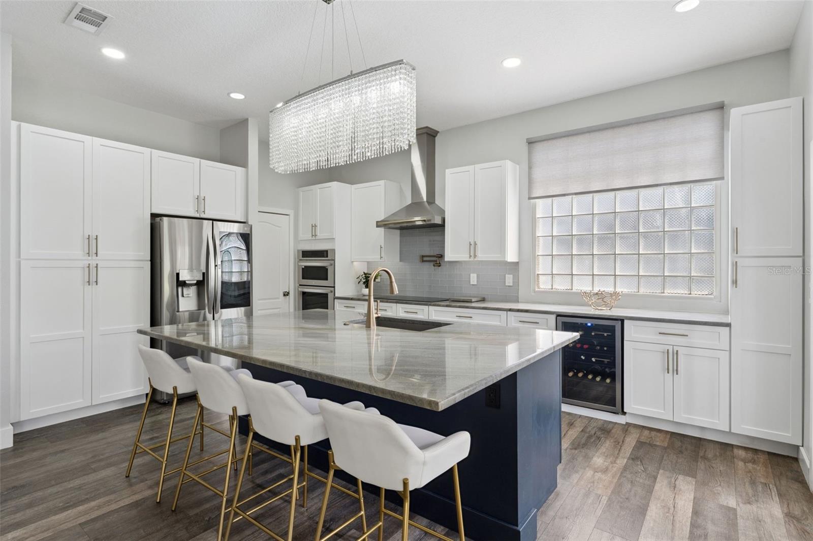 160 WIMBLEDON CIR, LAKE MARY, FL, 32746