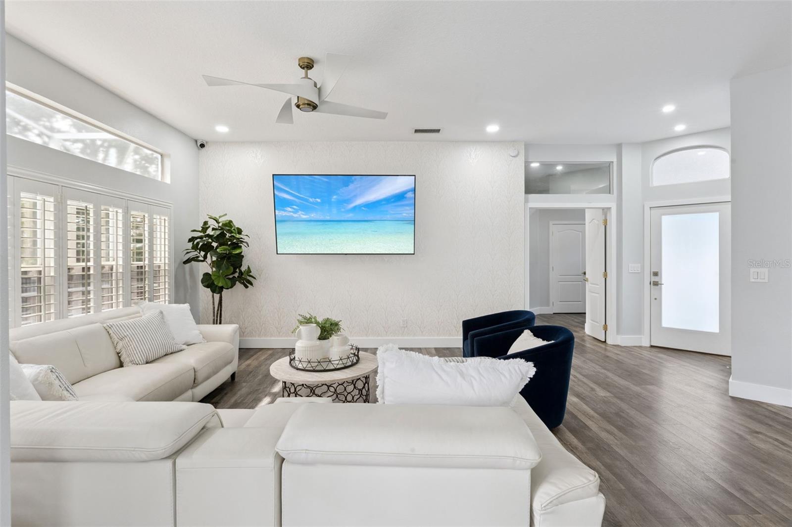 160 WIMBLEDON CIR, LAKE MARY, FL, 32746