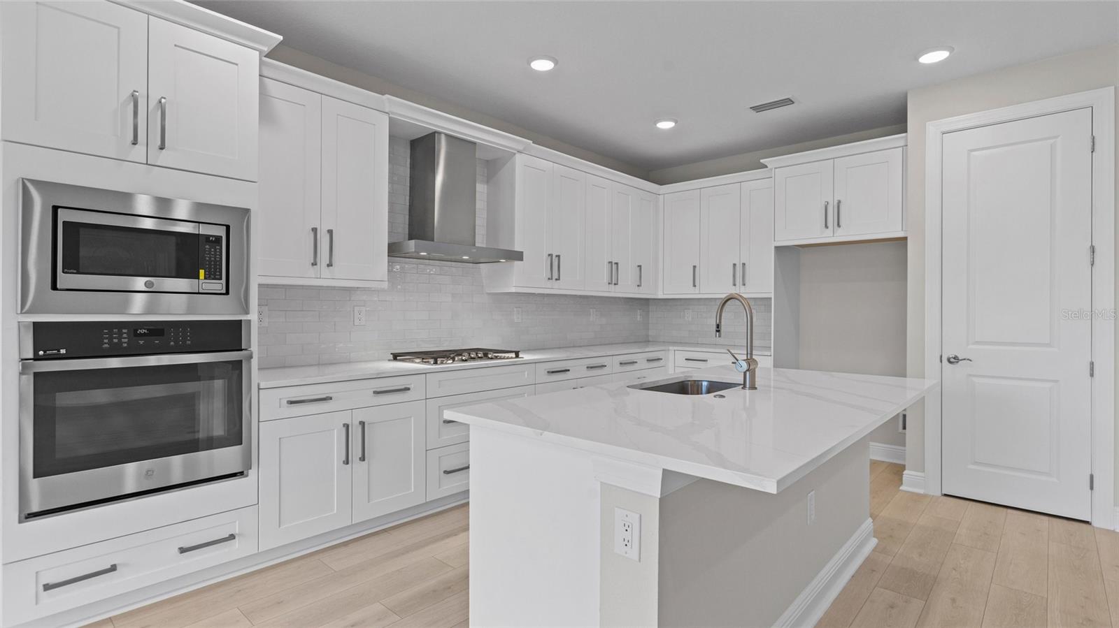 4984 FAIRHOPE CIR, LAKEWOOD RANCH, FL, 34211