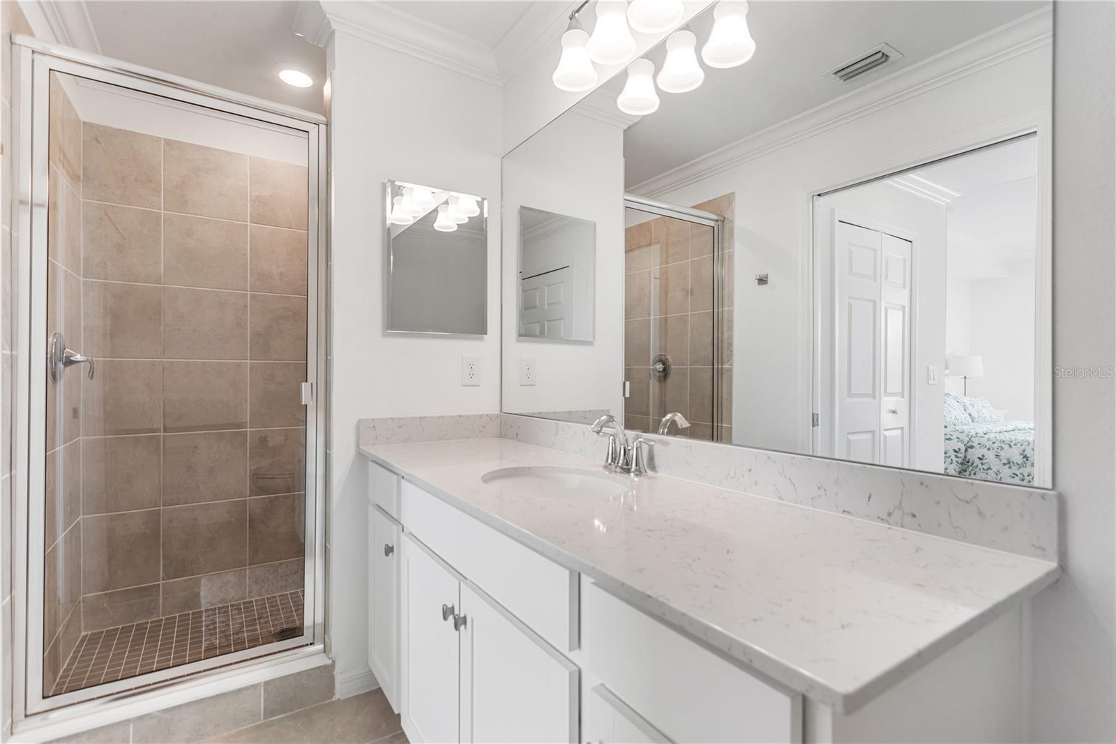 18028 GAWTHROP DR #304, BRADENTON, FL, 34211