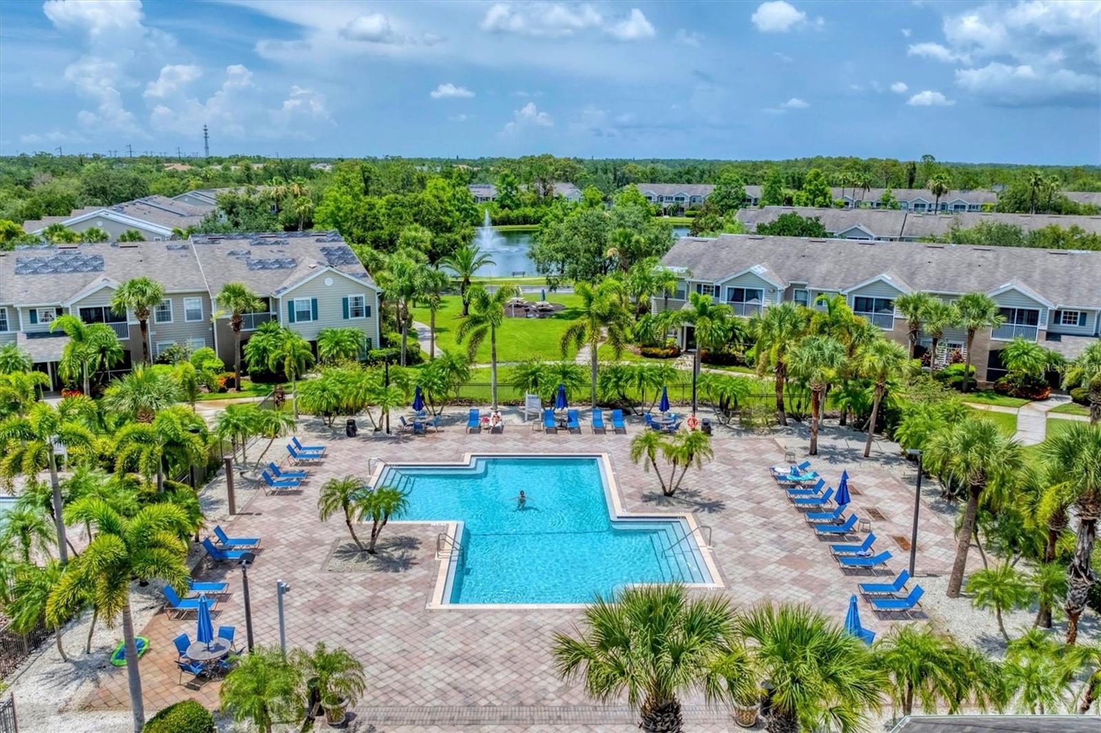 8911 MANOR LOOP #102, LAKEWOOD RANCH, FL, 34202