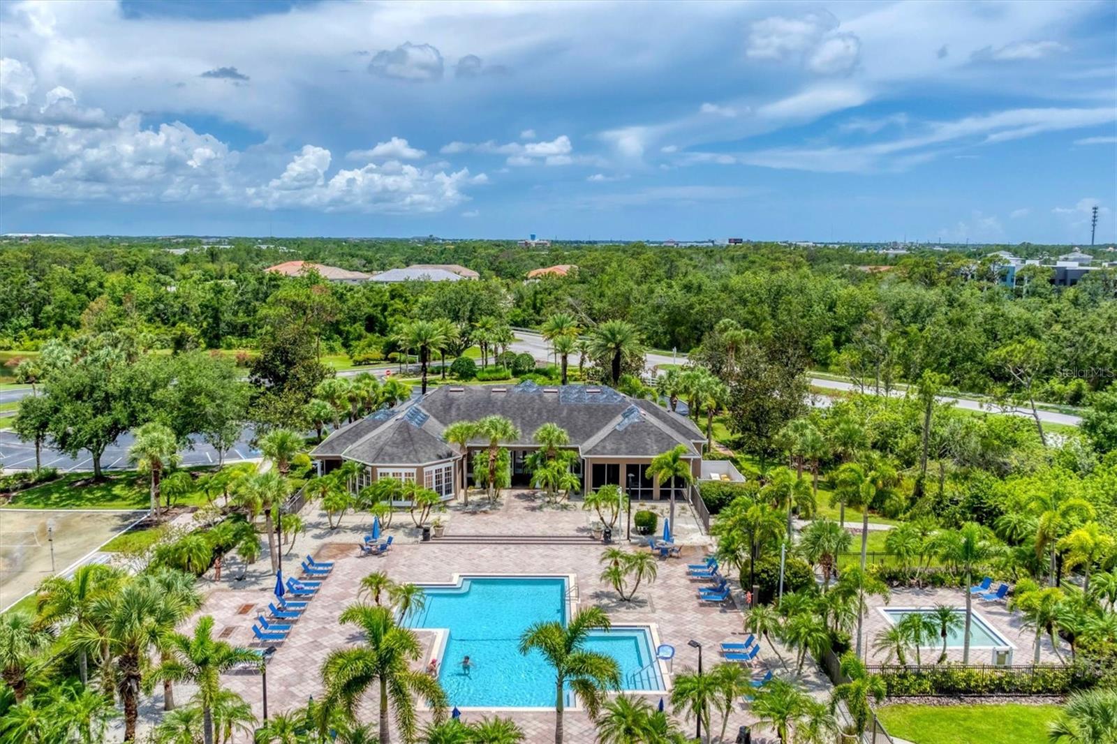 8911 MANOR LOOP #102, LAKEWOOD RANCH, FL, 34202