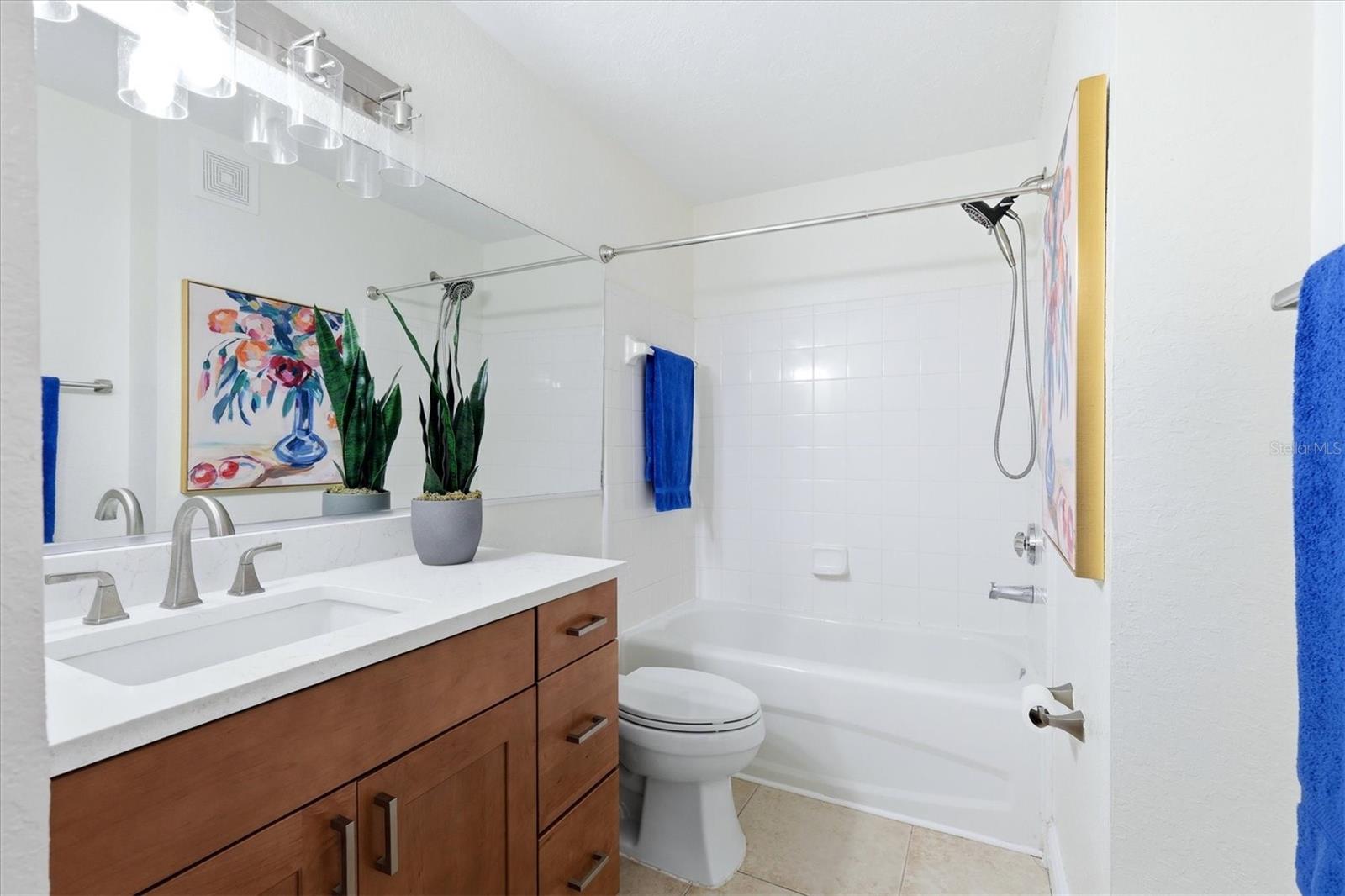 8911 MANOR LOOP #102, LAKEWOOD RANCH, FL, 34202