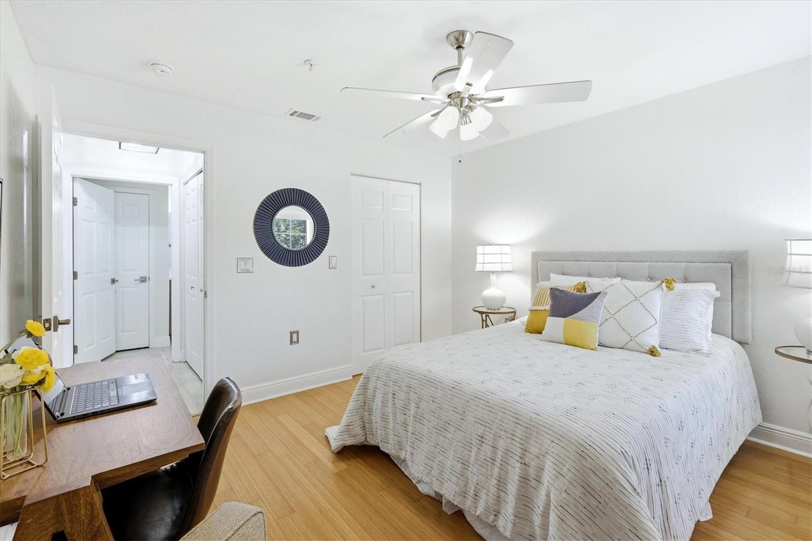 8911 MANOR LOOP #102, LAKEWOOD RANCH, FL, 34202