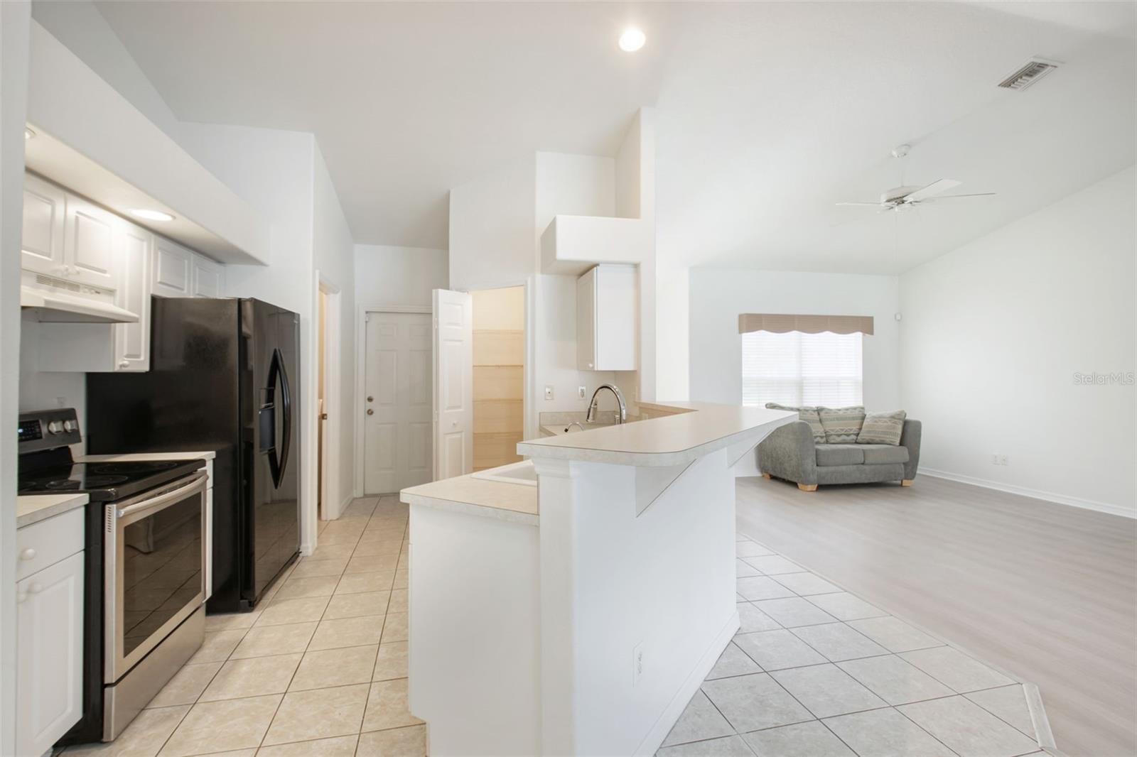 5333 SW 16TH PL, CAPE CORAL, FL, 33914