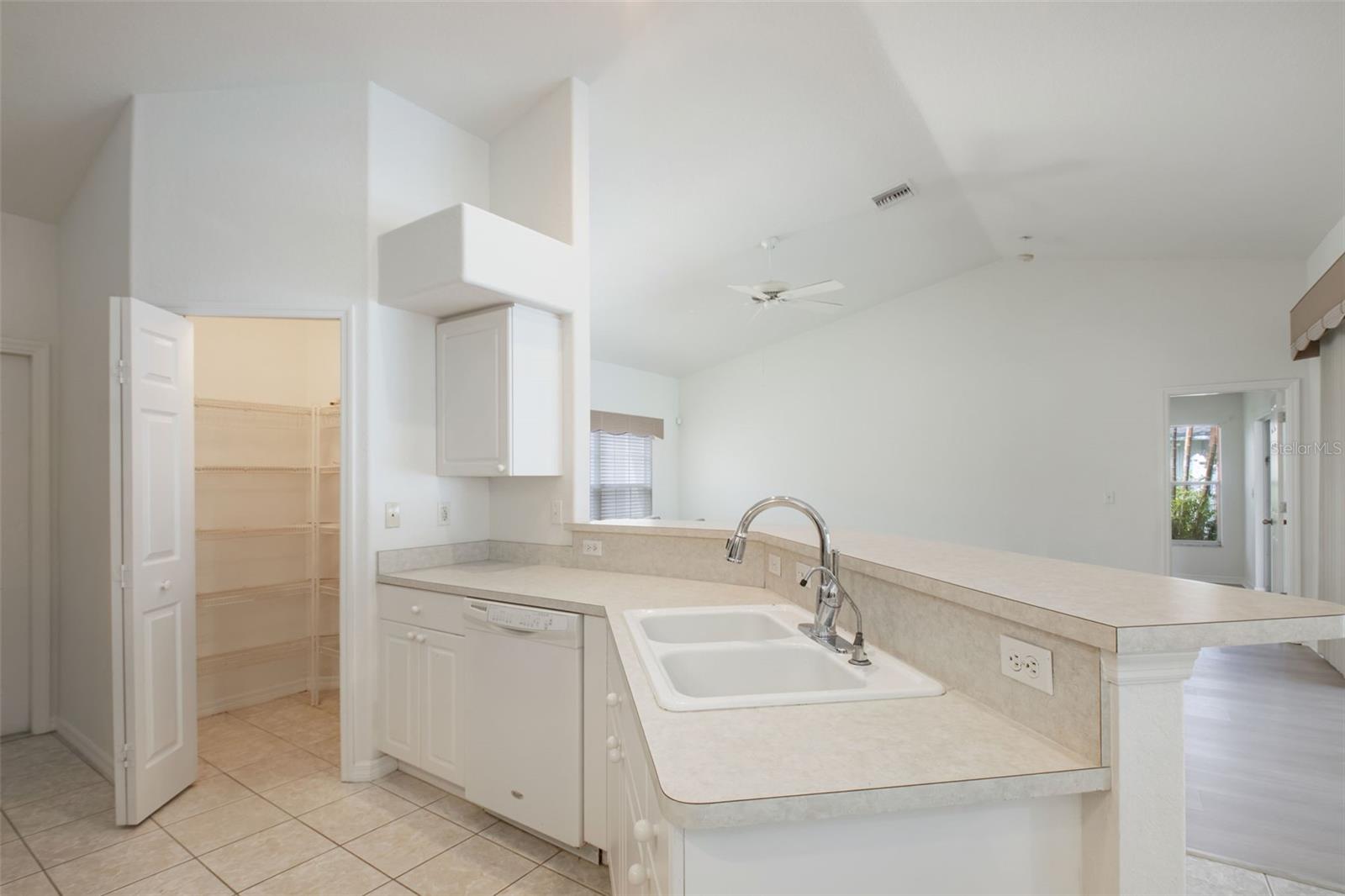 5333 SW 16TH PL, CAPE CORAL, FL, 33914
