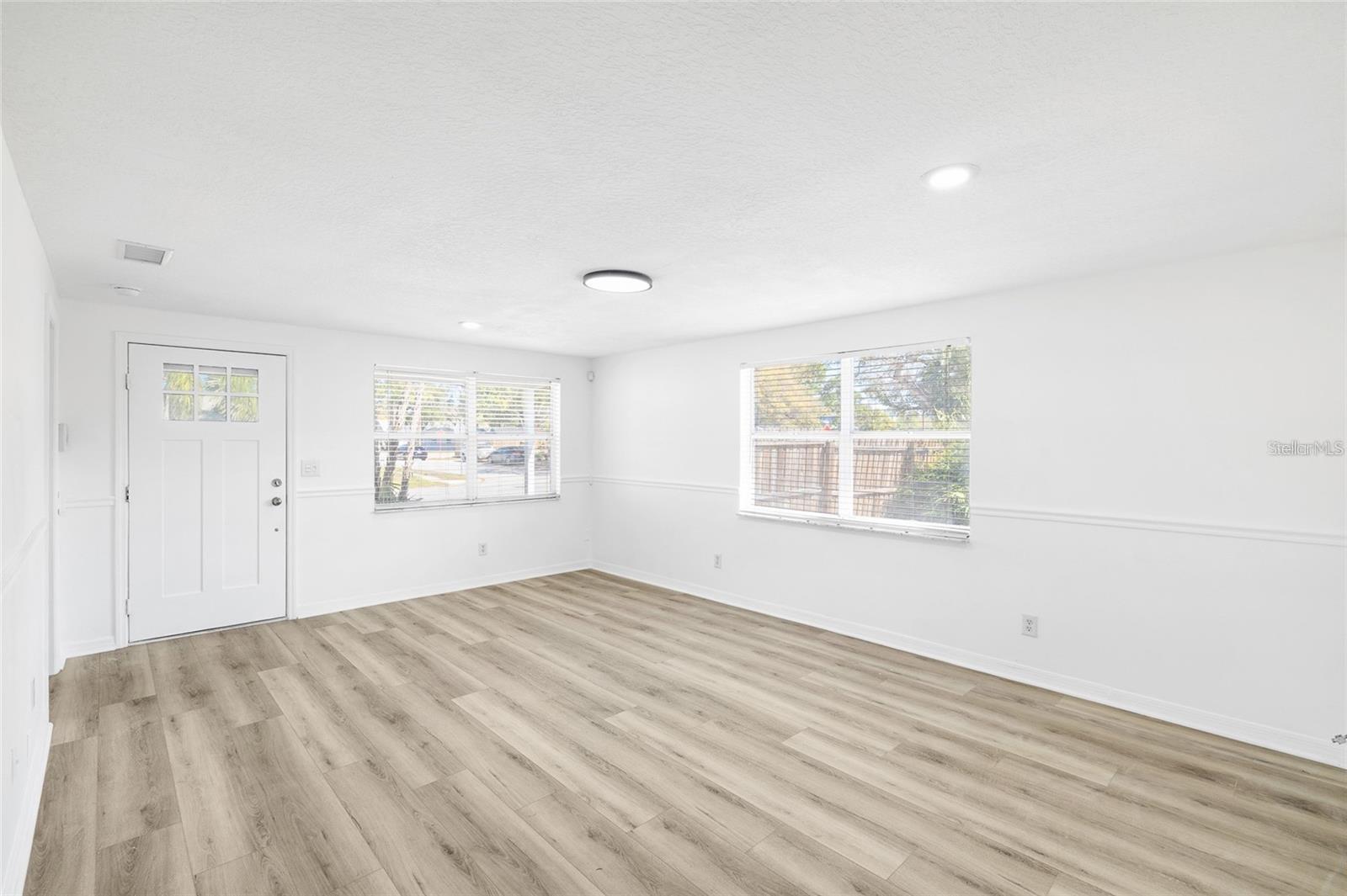 6150 101ST AVE N, PINELLAS PARK, FL, 33782