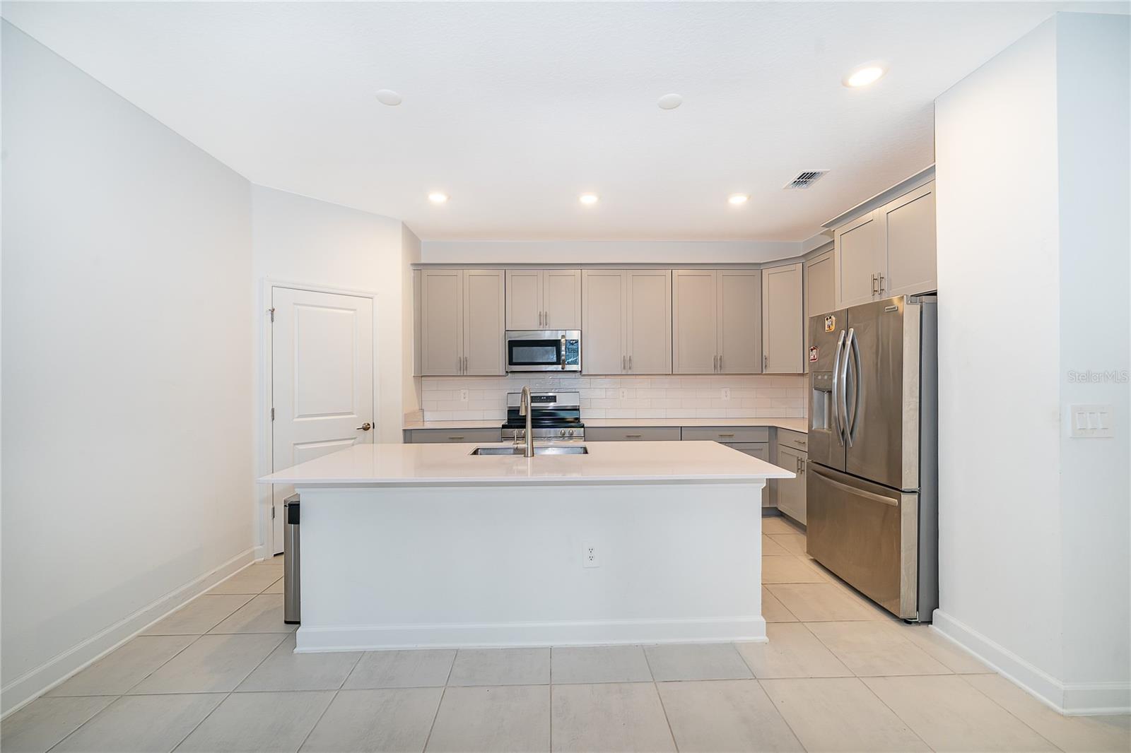 4318 EASTMINSTER RD, DAVENPORT, FL, 33837