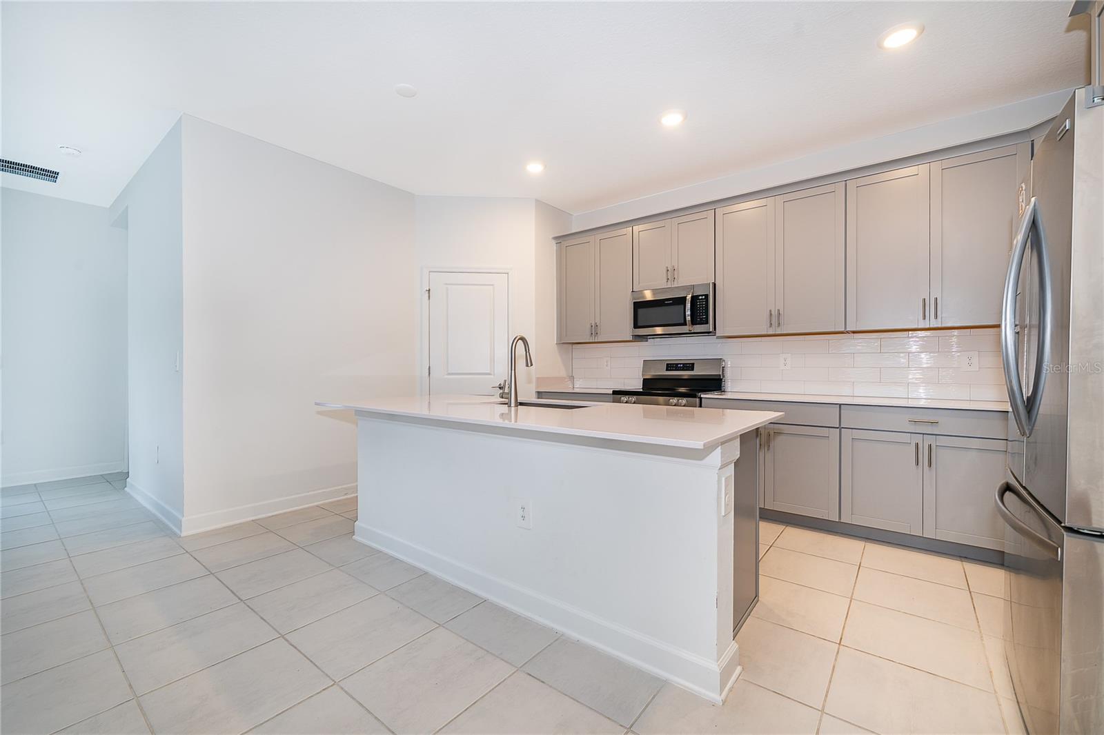 4318 EASTMINSTER RD, DAVENPORT, FL, 33837