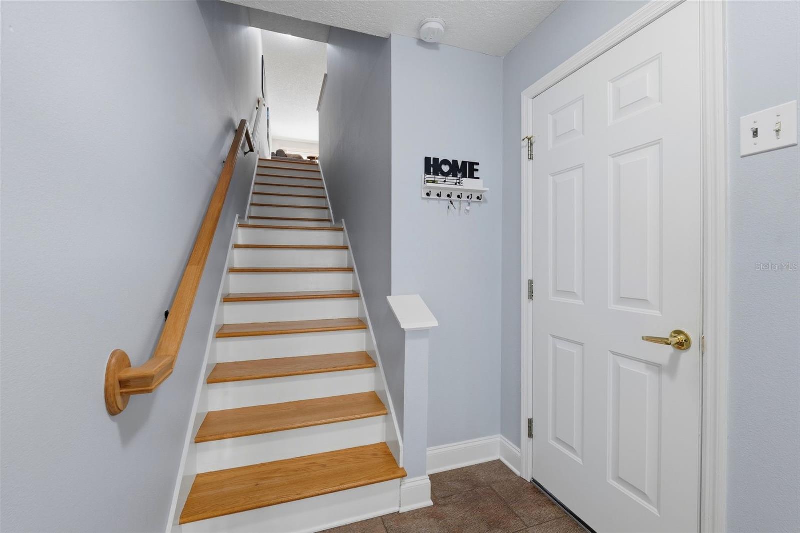 381 MADEIRA CIR, TIERRA VERDE, FL, 33715