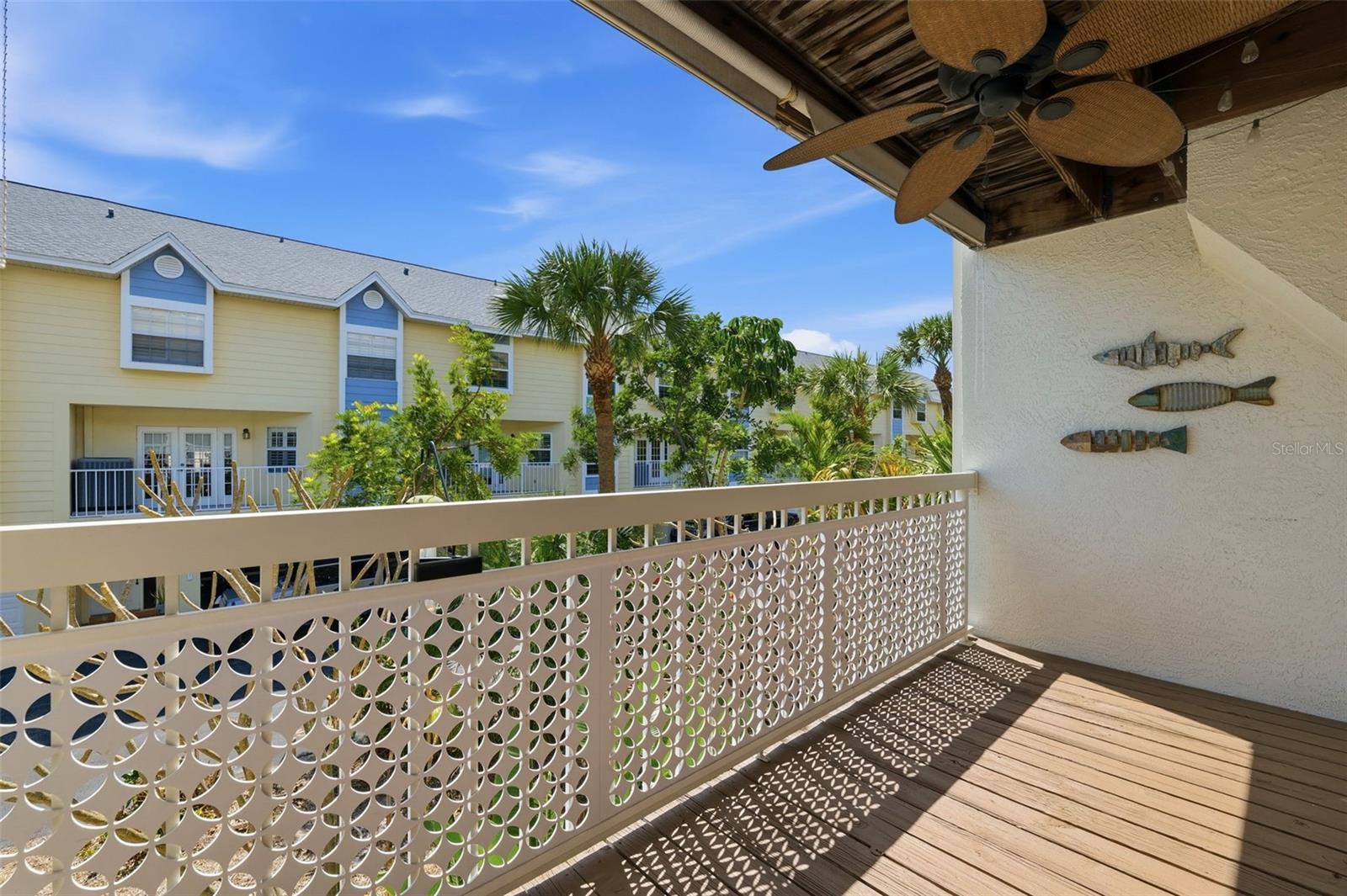 381 MADEIRA CIR, TIERRA VERDE, FL, 33715