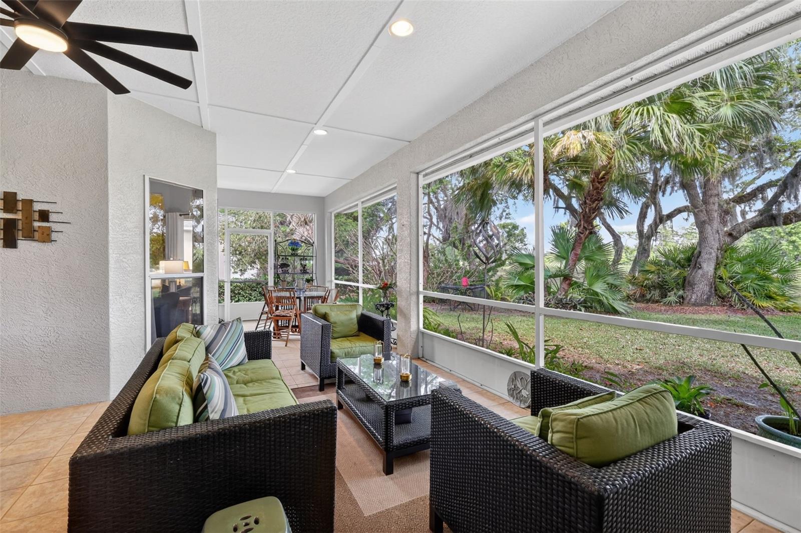 1760 EDGEWATER DR, MOUNT DORA, FL, 32757