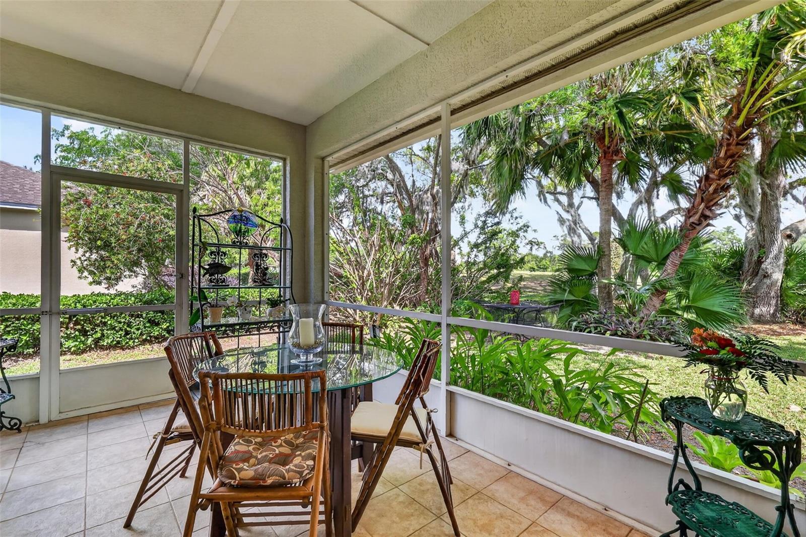 1760 EDGEWATER DR, MOUNT DORA, FL, 32757