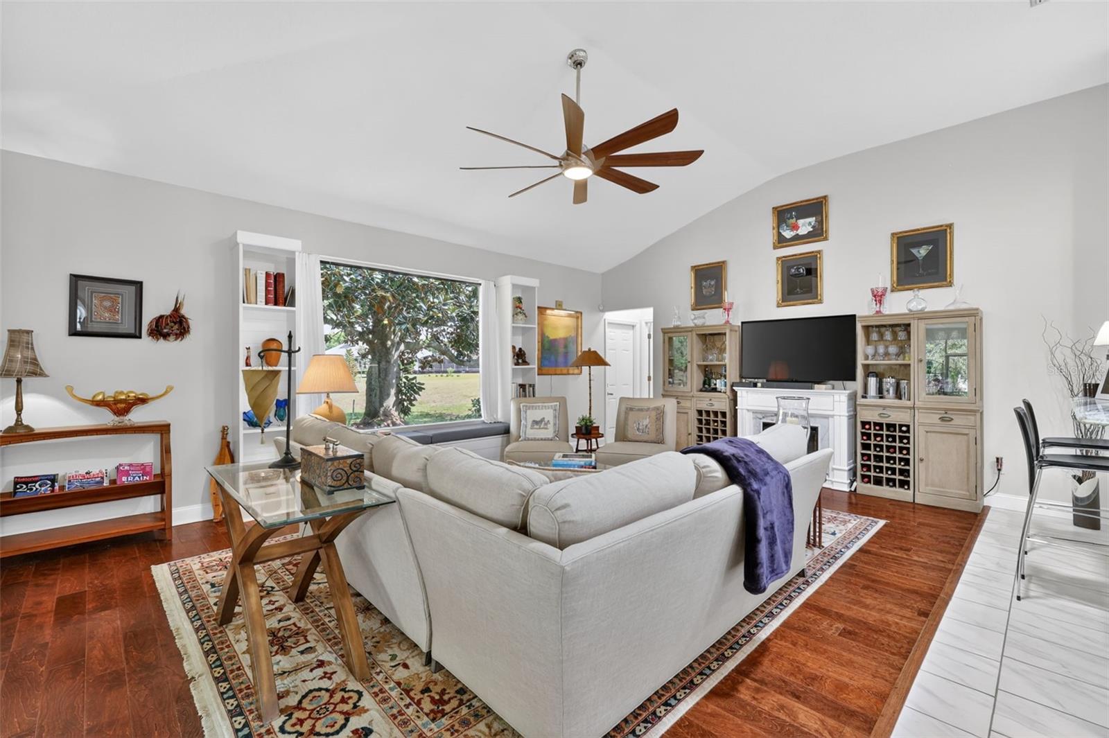 1760 EDGEWATER DR, MOUNT DORA, FL, 32757