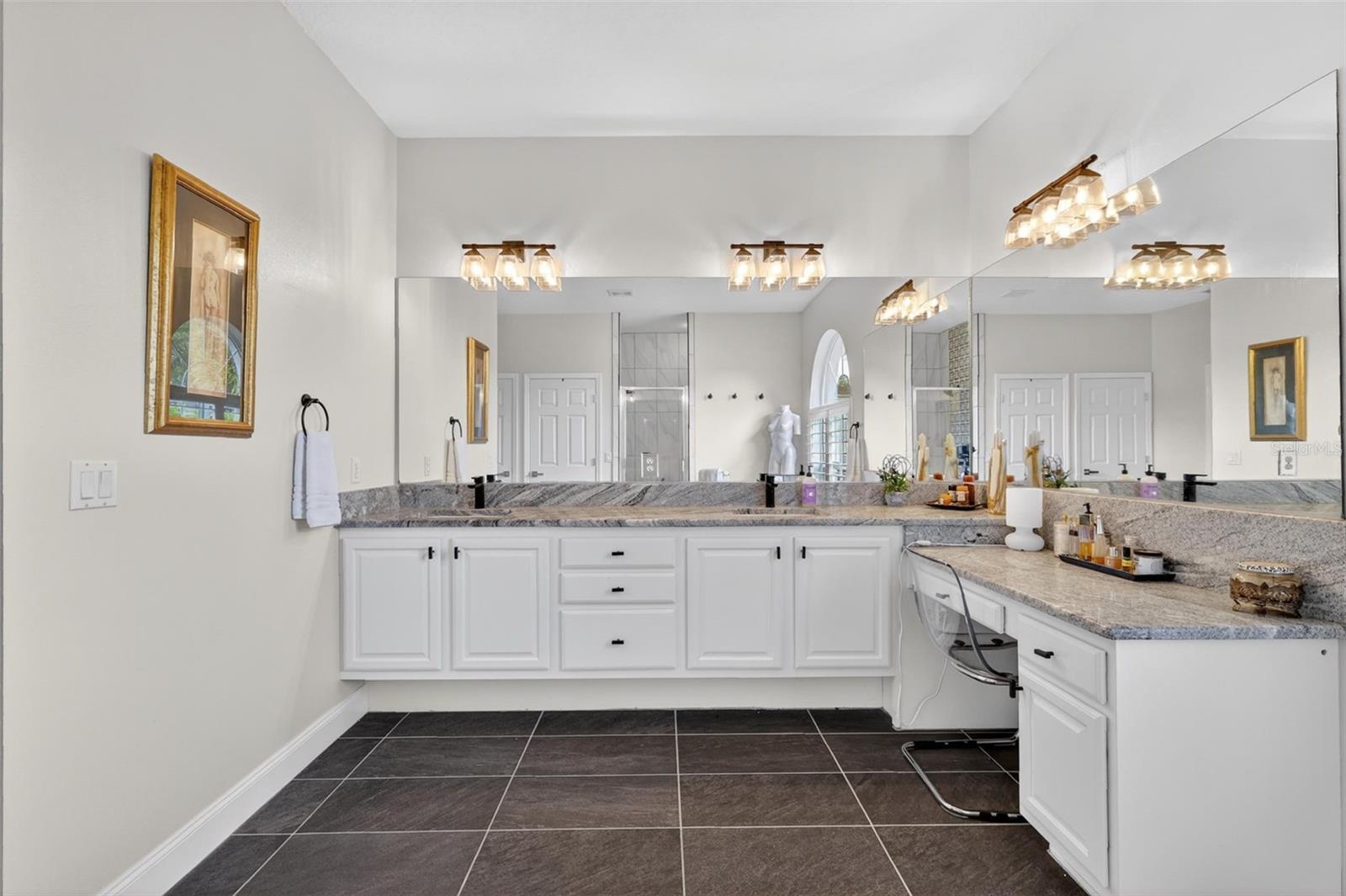 1760 EDGEWATER DR, MOUNT DORA, FL, 32757