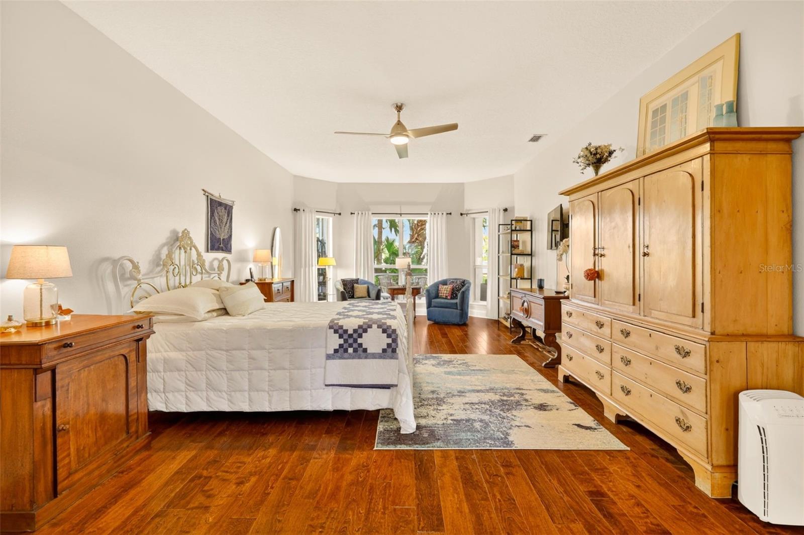 1760 EDGEWATER DR, MOUNT DORA, FL, 32757