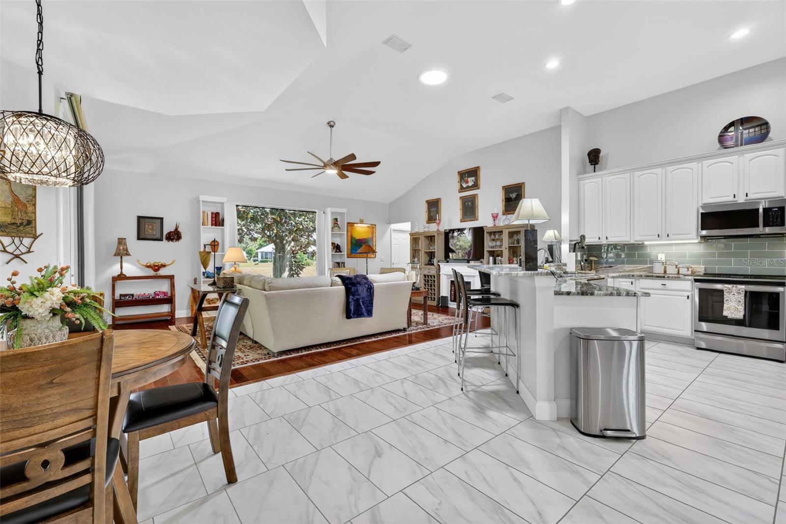 1760 EDGEWATER DR, MOUNT DORA, FL, 32757