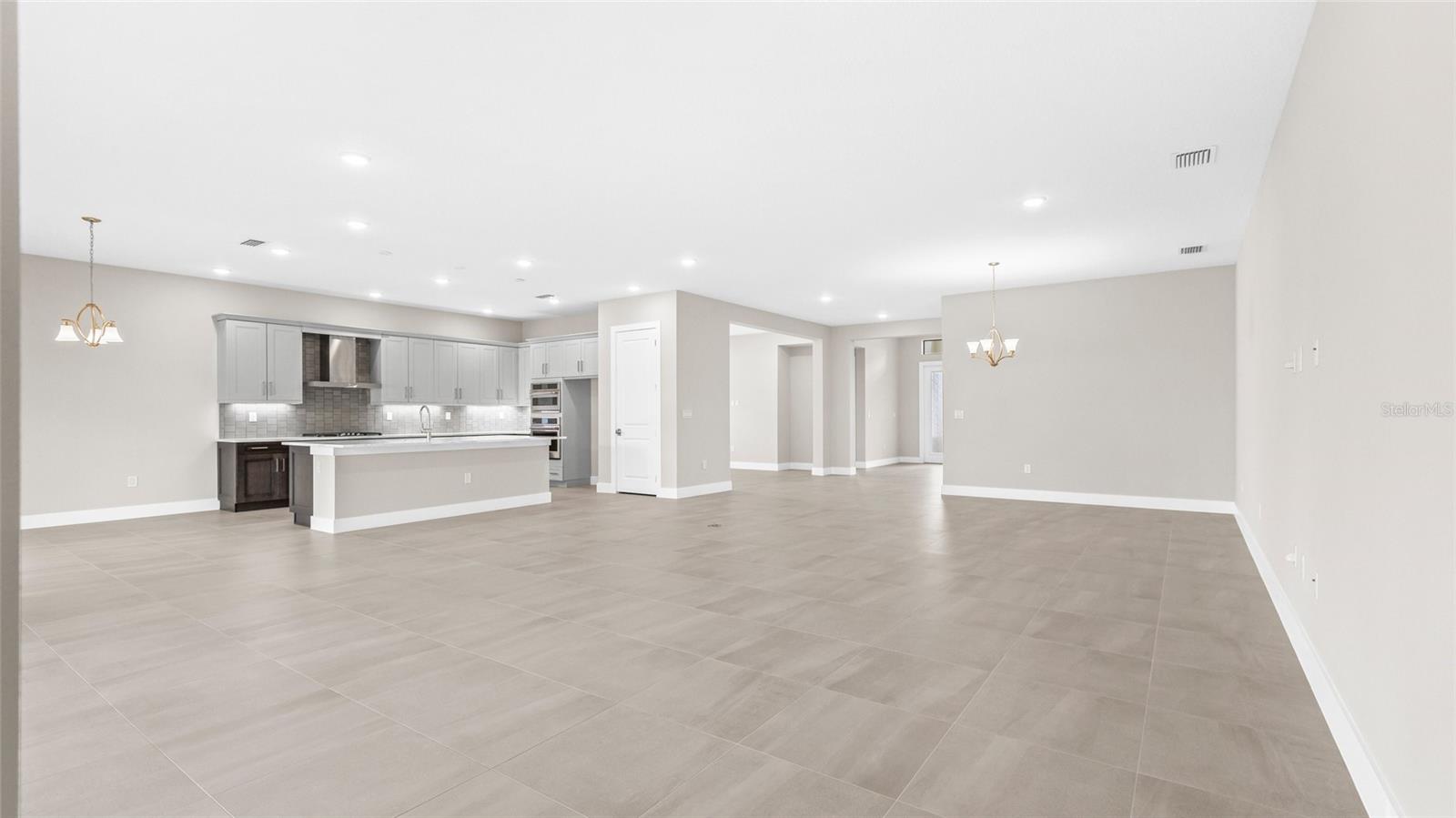 18225 CRESSWIND TER, LAKEWOOD RANCH, FL, 34211