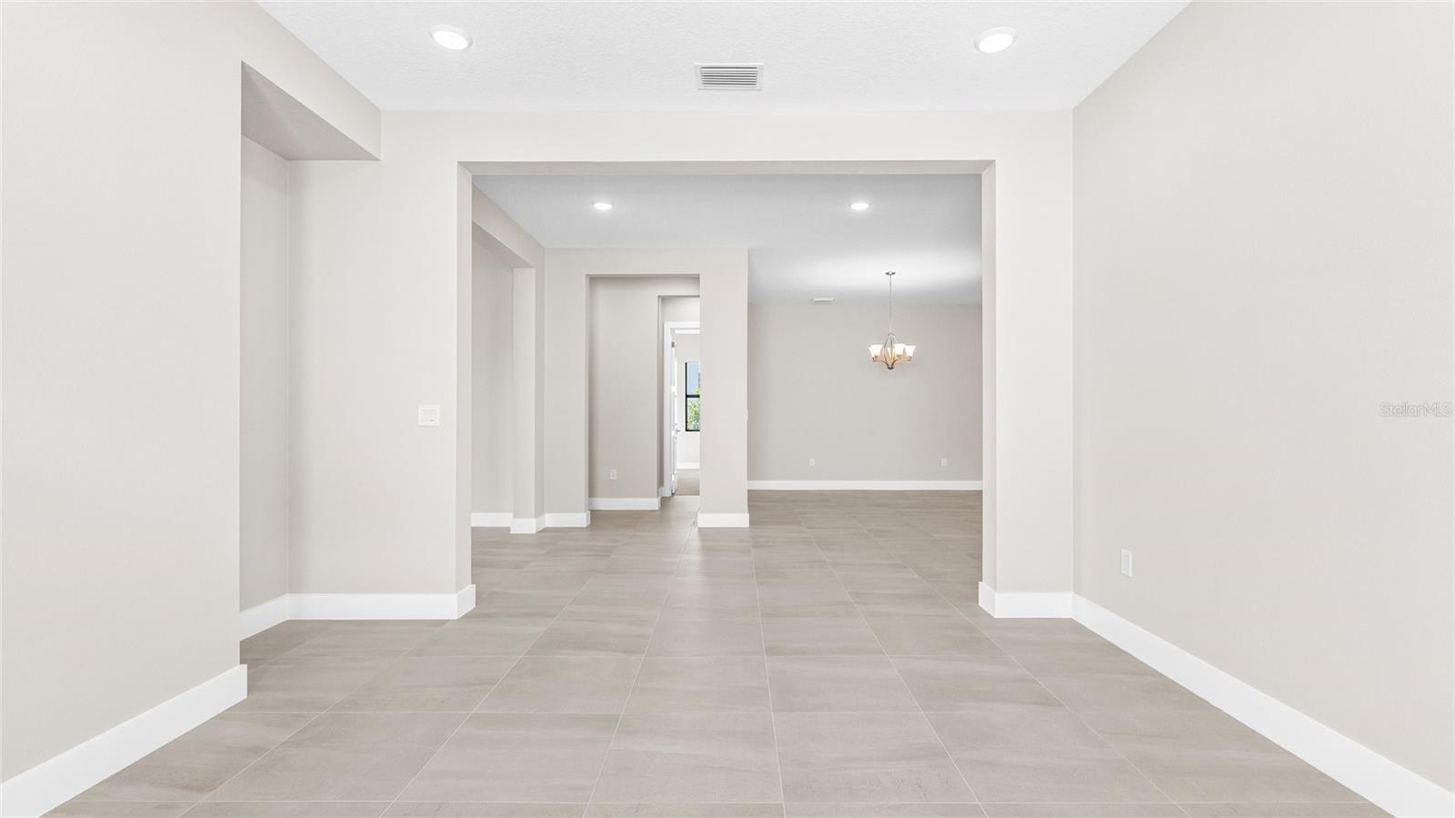 18225 CRESSWIND TER, LAKEWOOD RANCH, FL, 34211