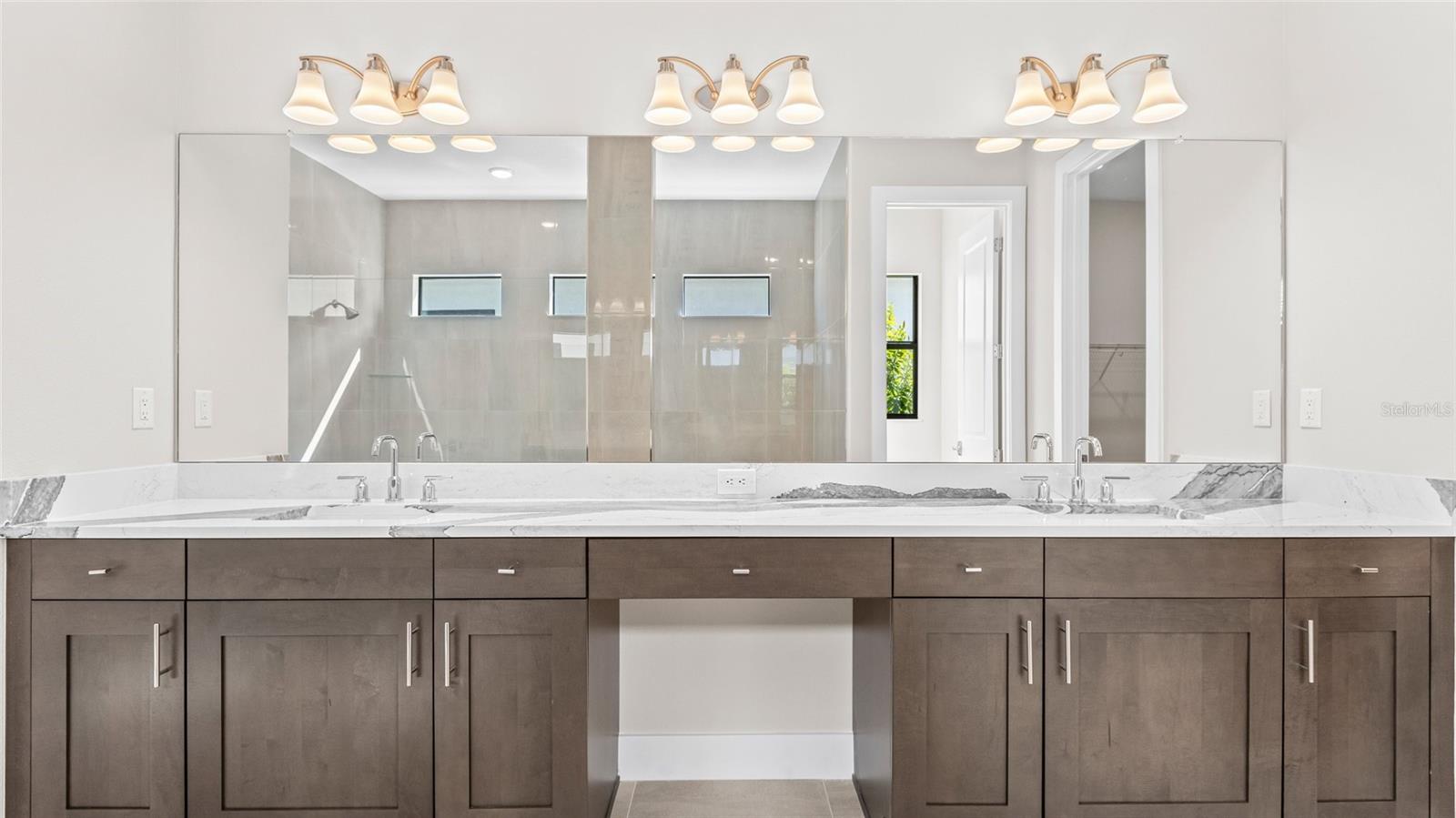 18225 CRESSWIND TER, LAKEWOOD RANCH, FL, 34211