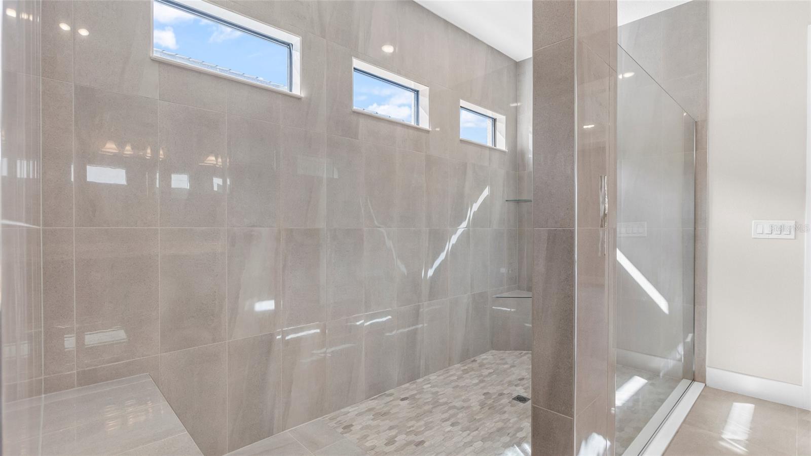 18225 CRESSWIND TER, LAKEWOOD RANCH, FL, 34211