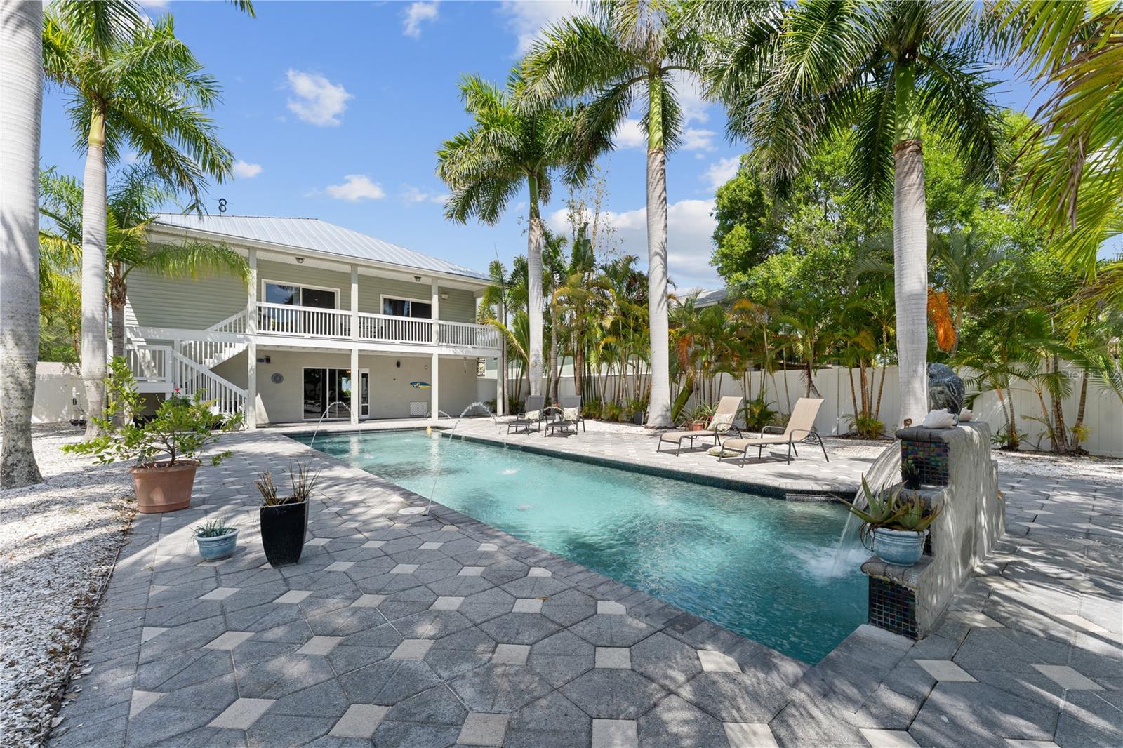 2704 57TH ST S, GULFPORT, FL, 33707