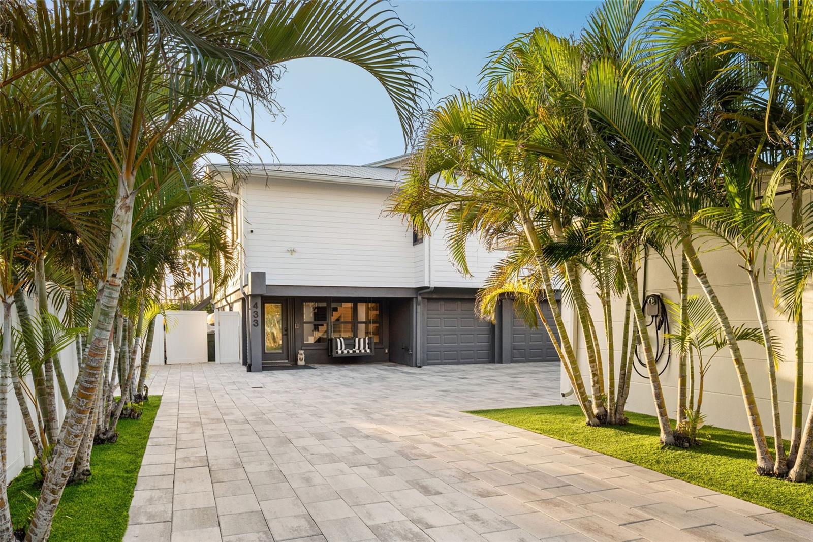 439 CAUSEWAY BLVD, DUNEDIN, FL, 34698