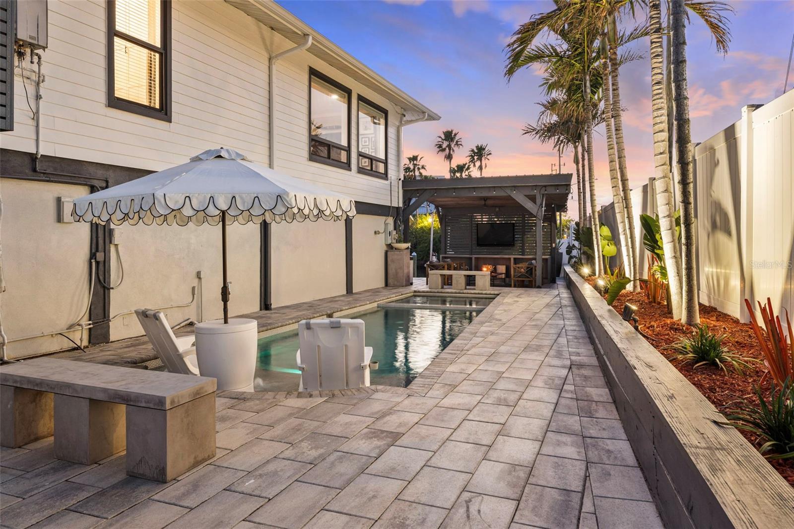 439 CAUSEWAY BLVD, DUNEDIN, FL, 34698