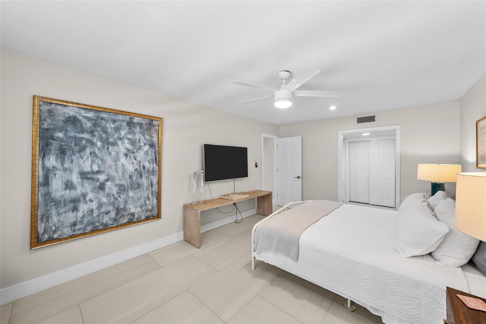 439 CAUSEWAY BLVD, DUNEDIN, FL, 34698