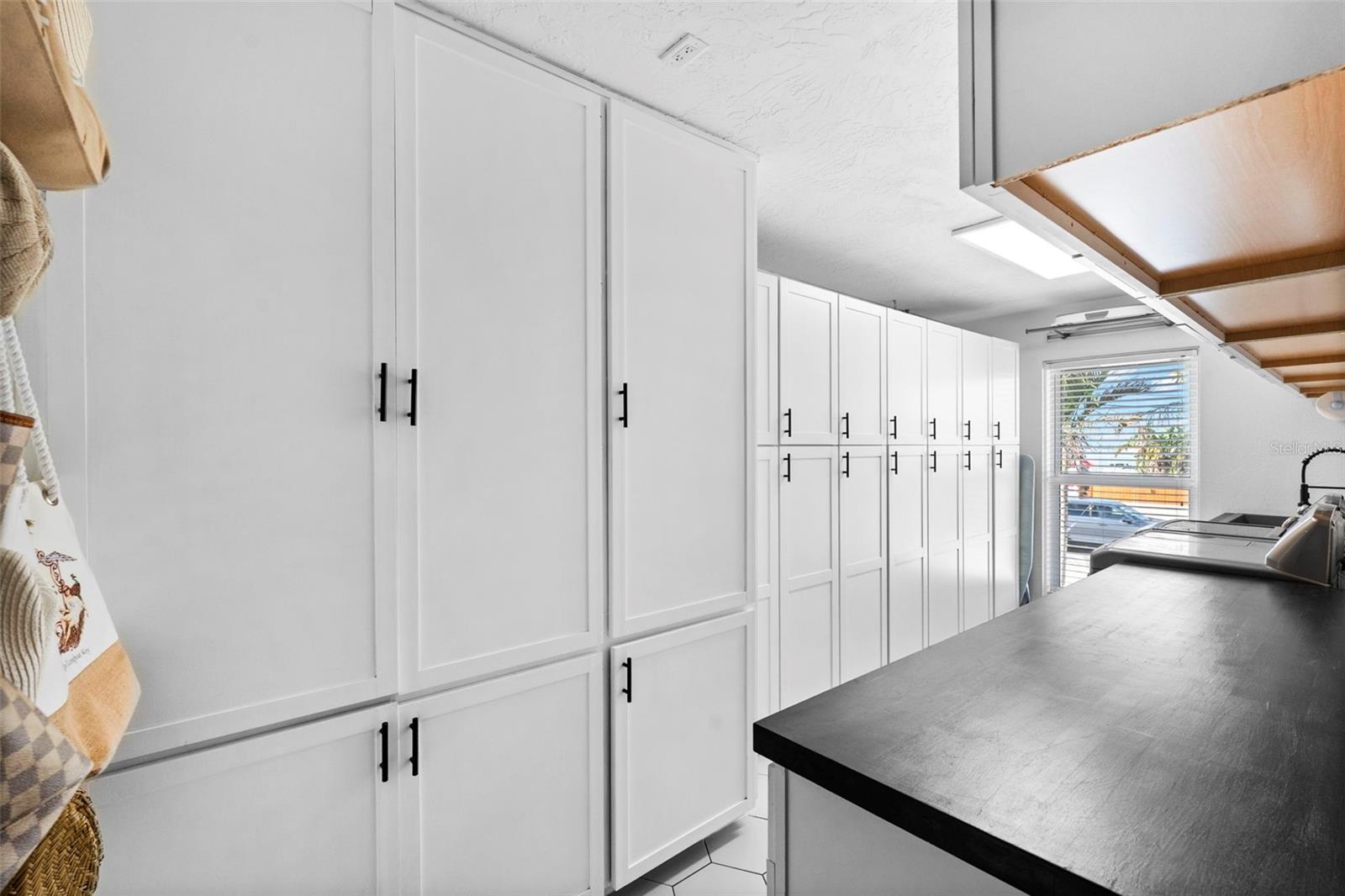 439 CAUSEWAY BLVD, DUNEDIN, FL, 34698