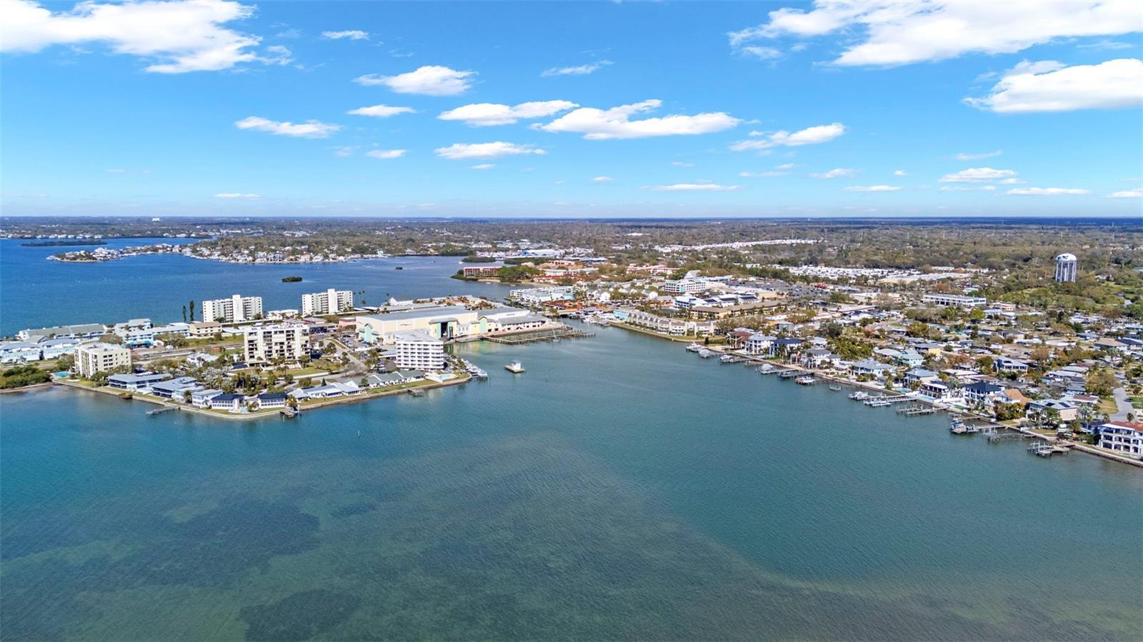 439 CAUSEWAY BLVD, DUNEDIN, FL, 34698