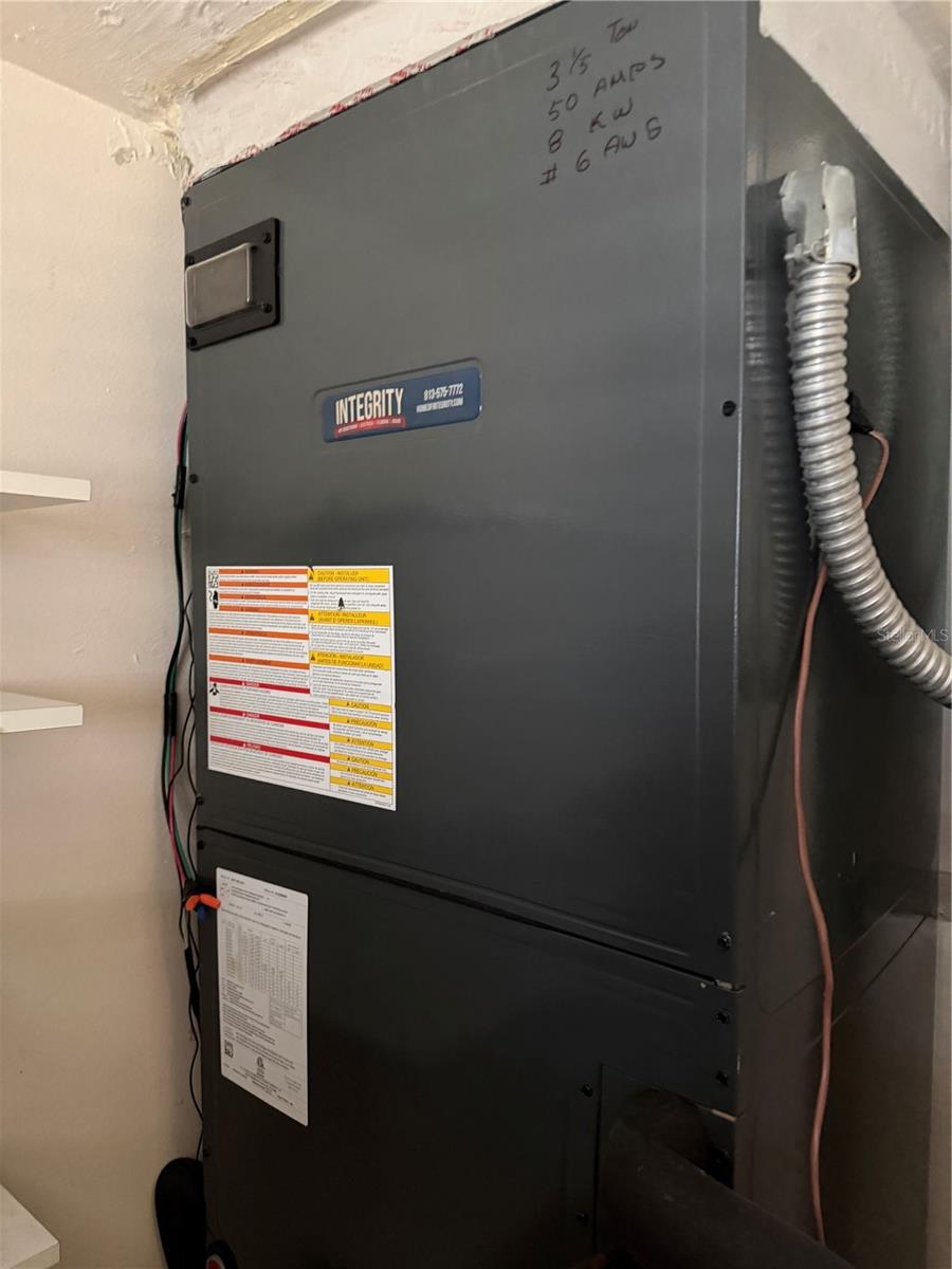 240 WINDWARD PSGE #1001, CLEARWATER BEACH, FL, 33767