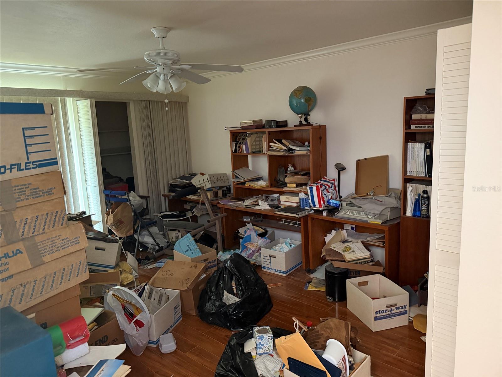 240 WINDWARD PSGE #1001, CLEARWATER BEACH, FL, 33767