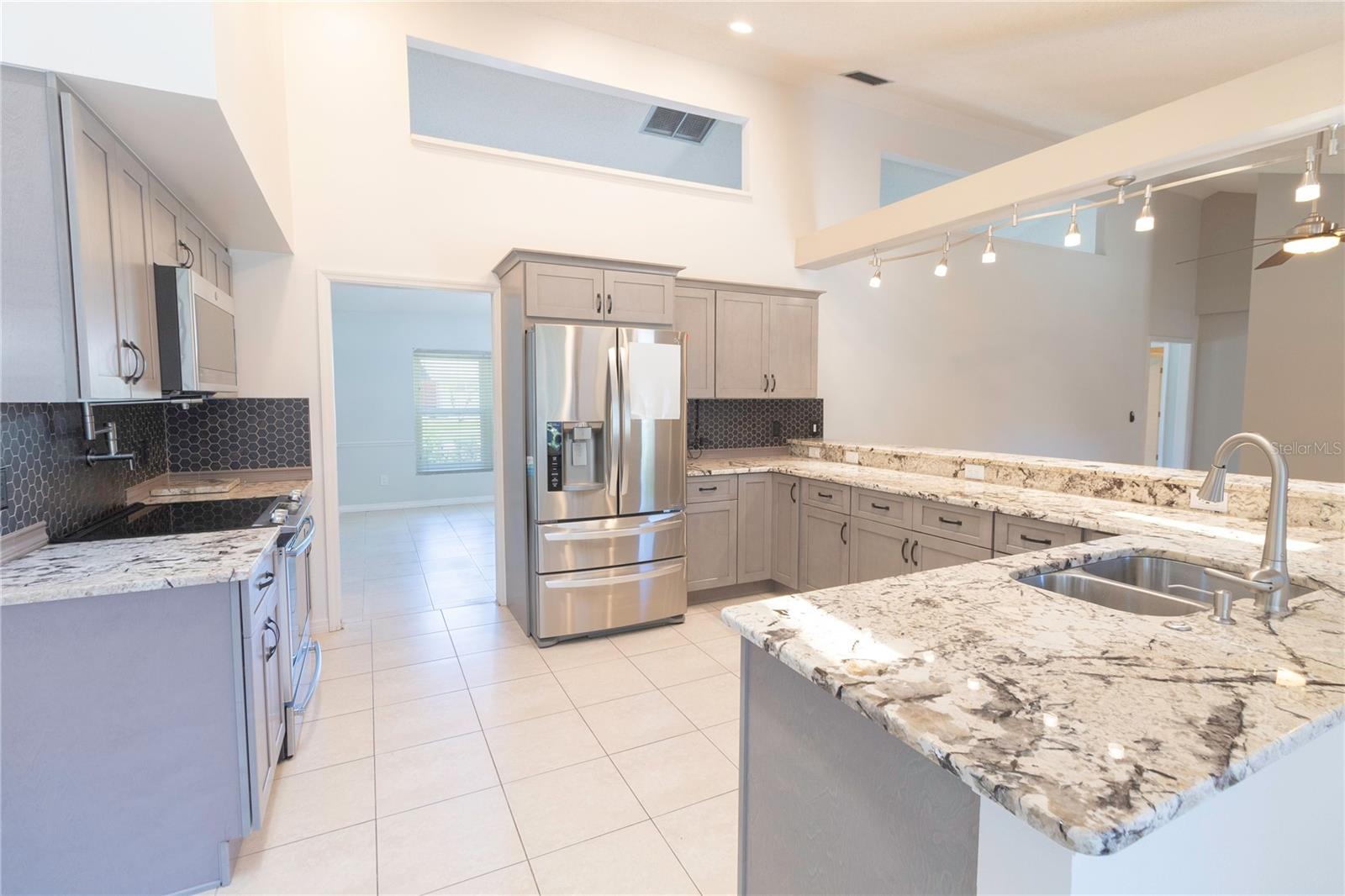 3908 ROSEDALE DR, BRANDON, FL, 33511