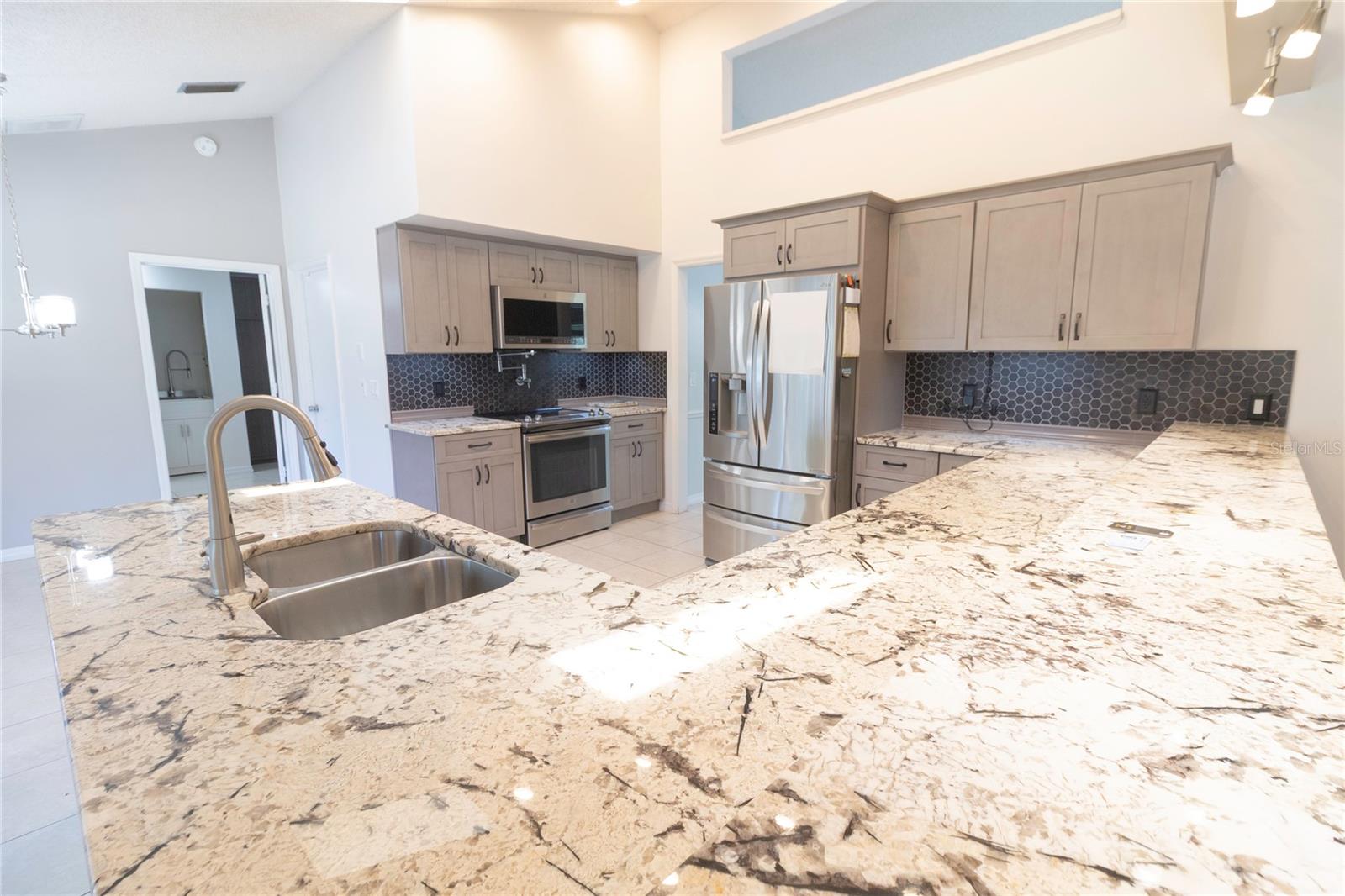 3908 ROSEDALE DR, BRANDON, FL, 33511